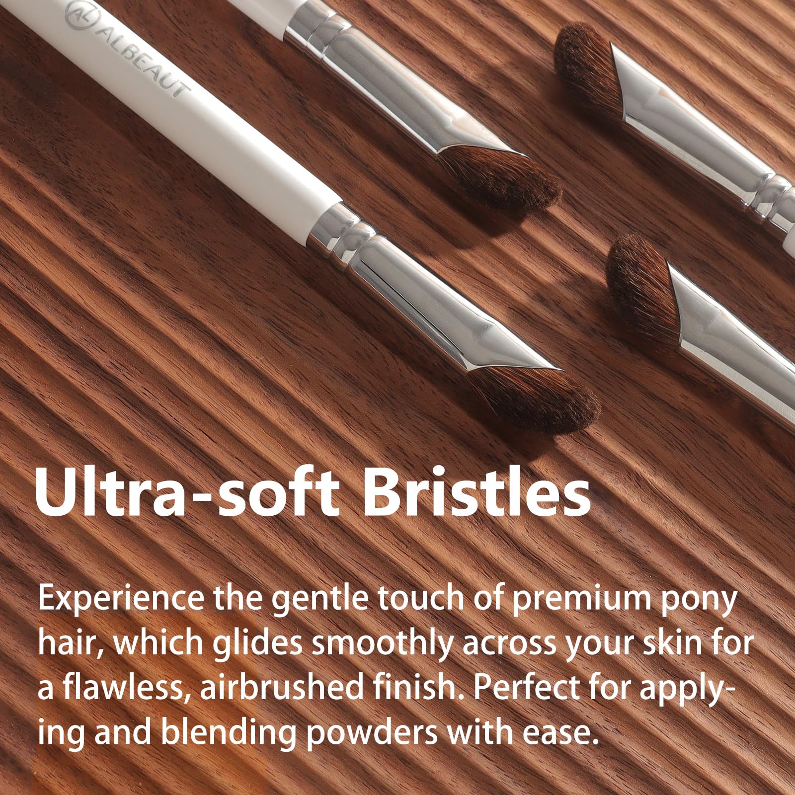 ALBEAUT contour eyelids brush for subtle shading and detail.