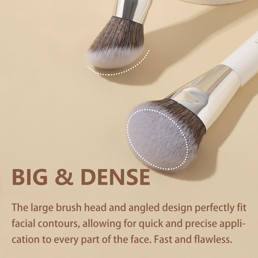 ALBEAUT brush enables efficient, precise application along facial contours.