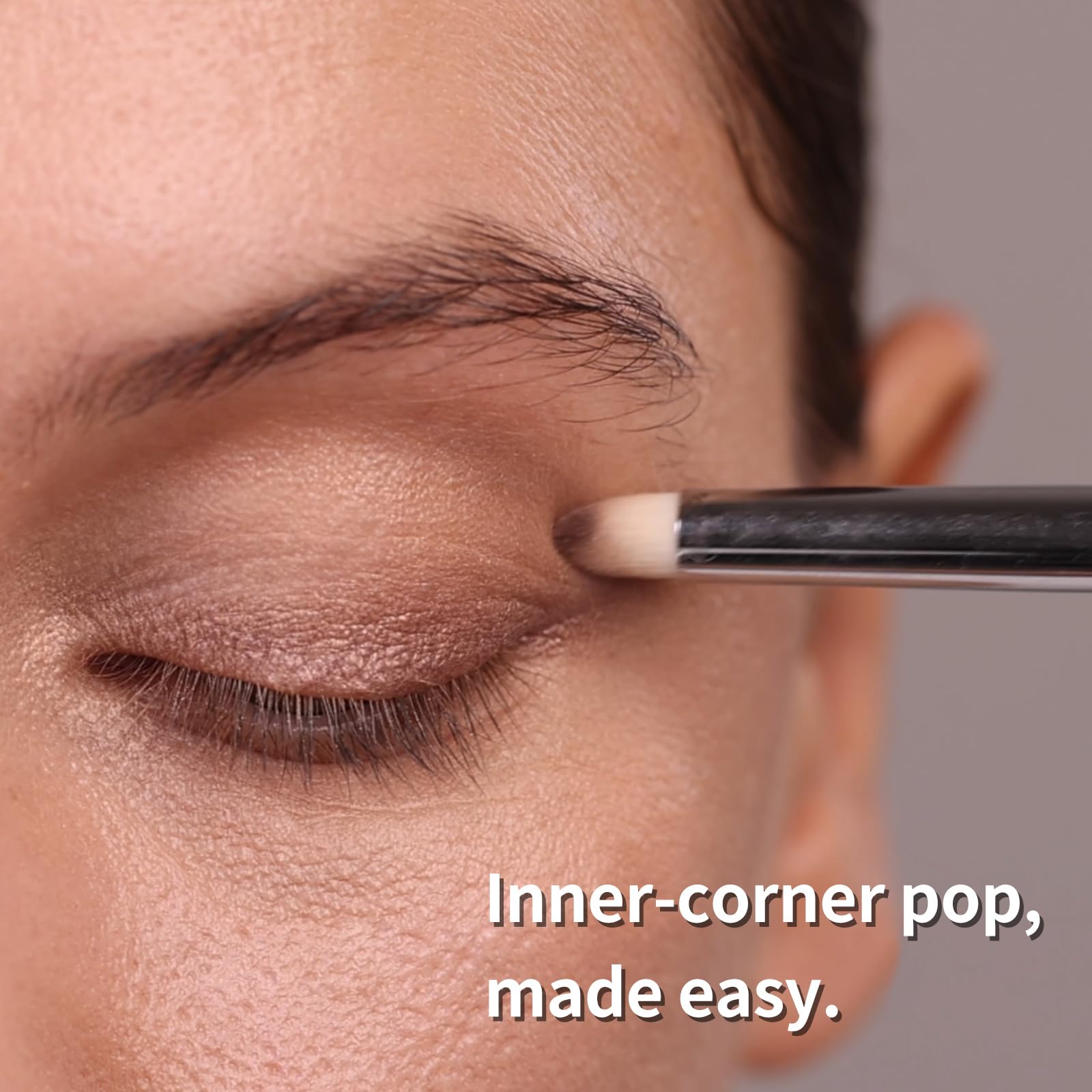 ALBEAUT brush delivers dense pigment pickup with minimal product waste