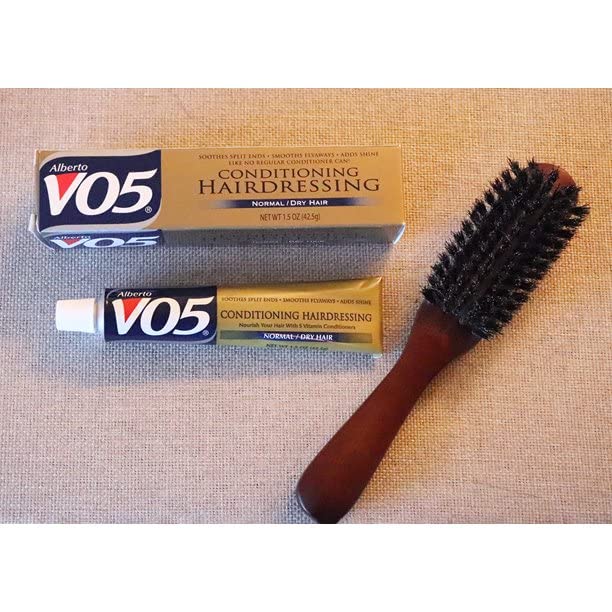 Acondicionador VO5 apto para cabello normal, seco, dañado o teñido.