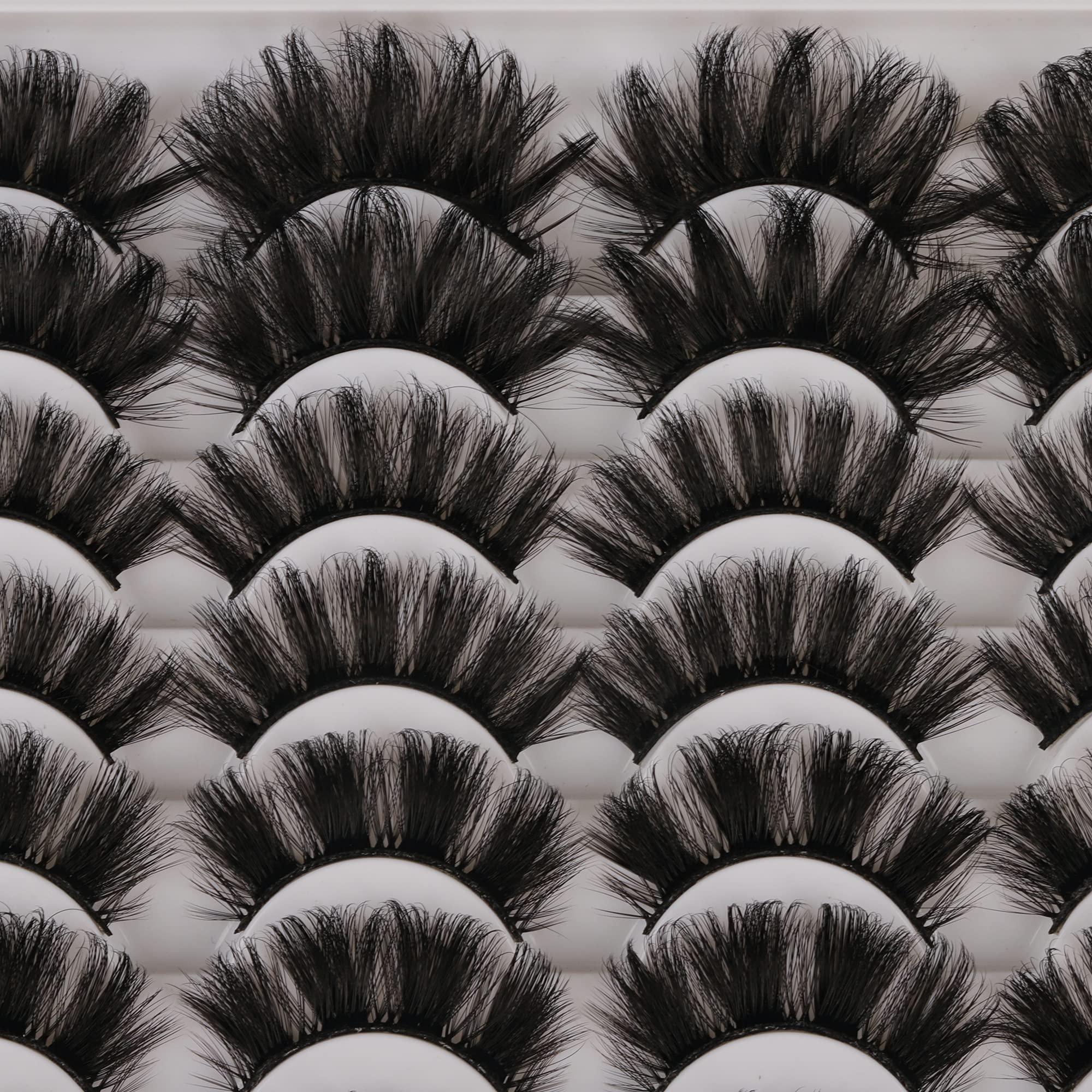 ALICE wispy-volume lashes give natural-looking fullness