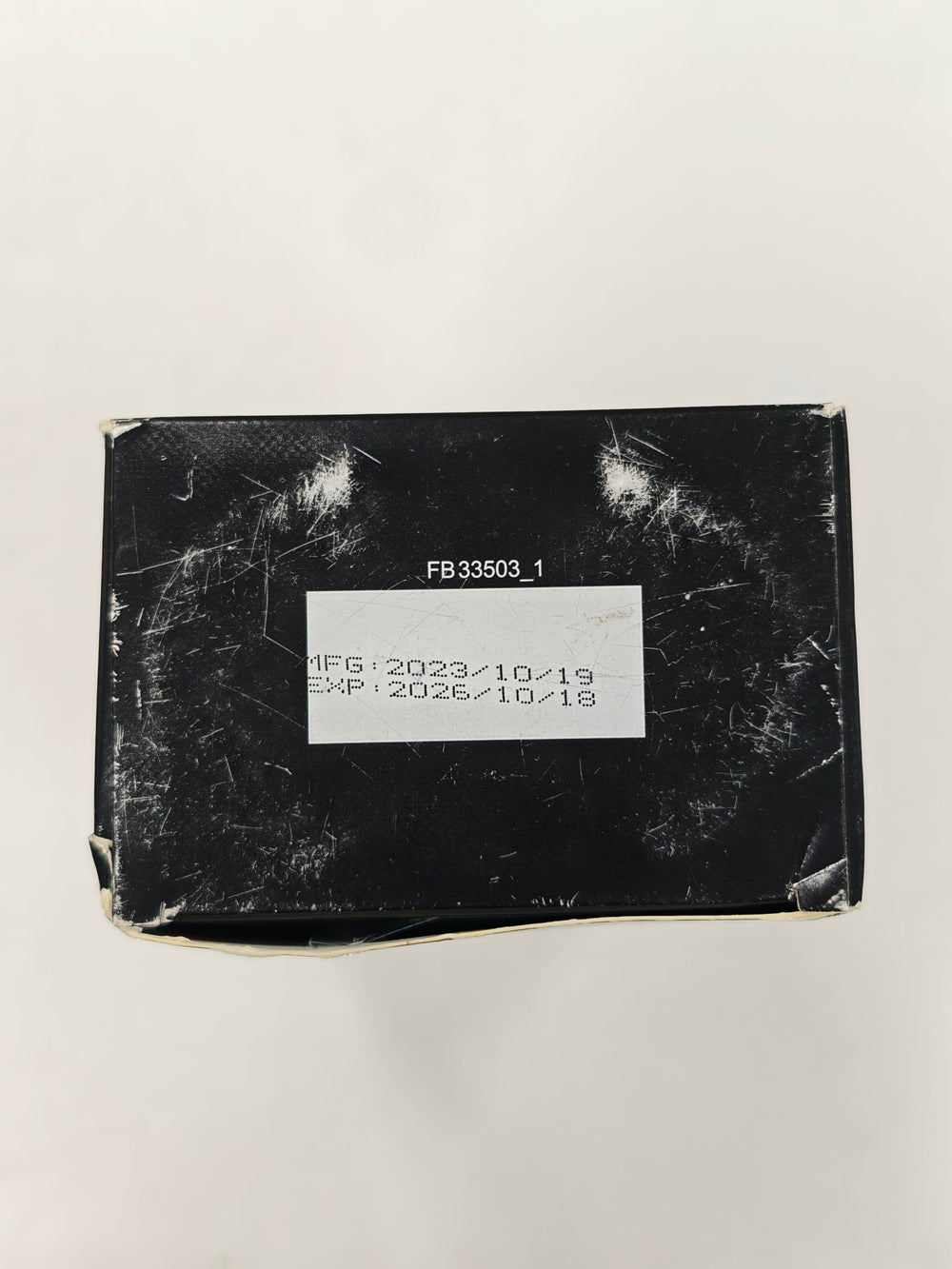 ALIVER Champú Tinte para Cabello Negro – brillo y vitalidad visibles tras cada lavado.