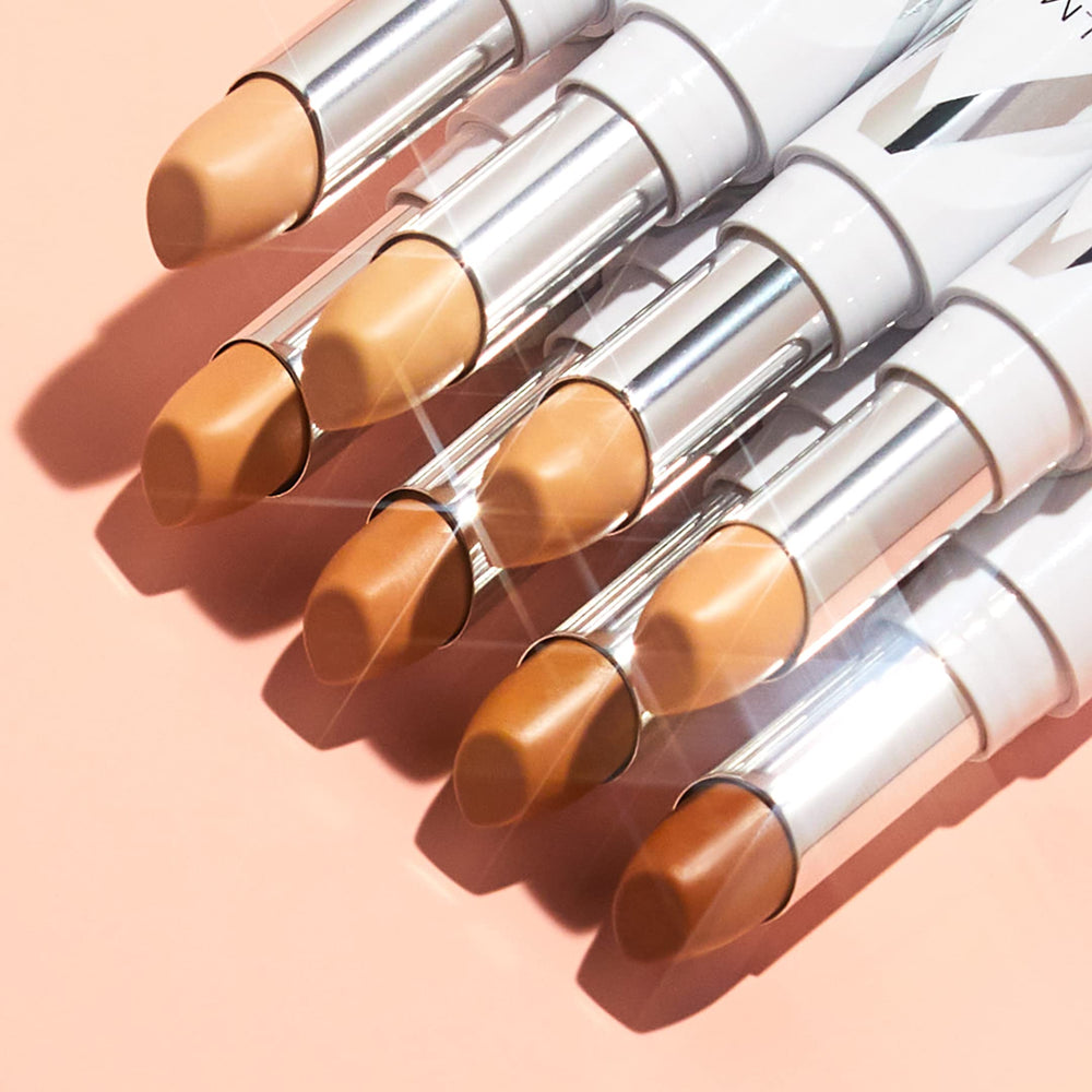 Almay Corrector Comfort Stick, cobertura de media a total sin pliegues.