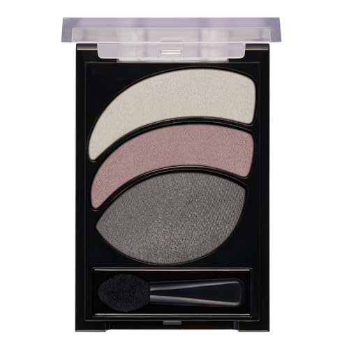Almay Smoky Trio application look demonstrates easy blended color.
