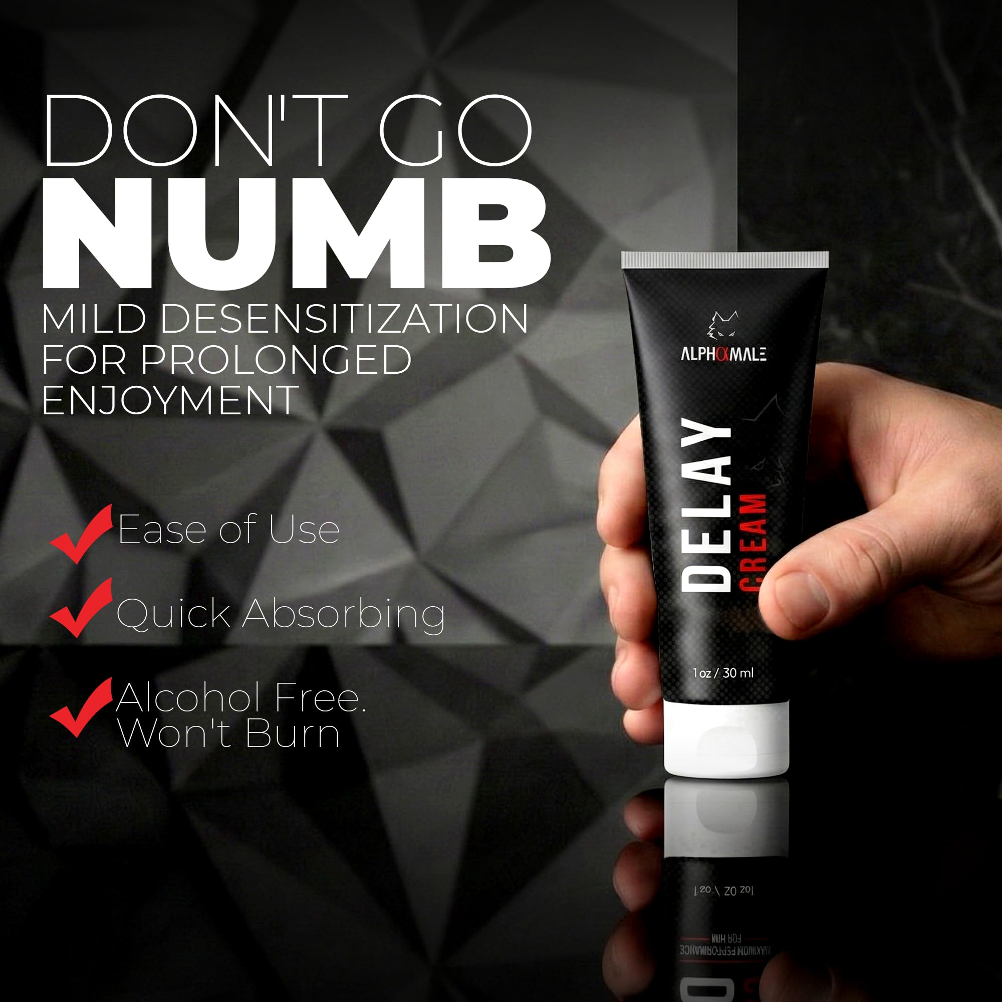 AlphaMale Crema Retrasa Premium, aplicación manos, favorece aplicación externa precisa y controlada.