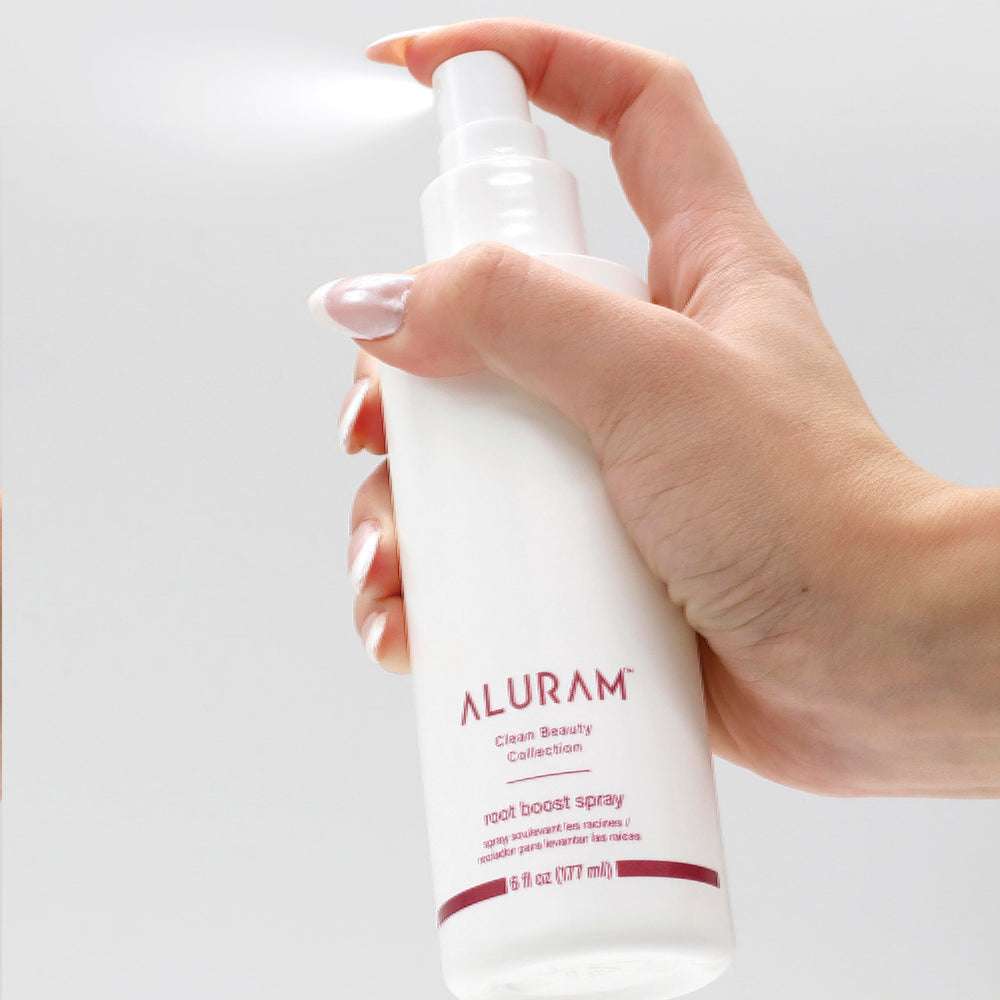 Aplicación en cabello húmedo con ALURAM Root Boost para volumen rápido.