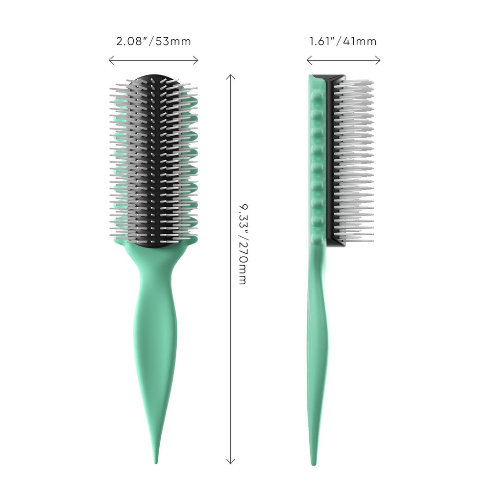 AM8:00 Ergonomic green grip on AM8:00 Curl Defining Brush for comfortable styling