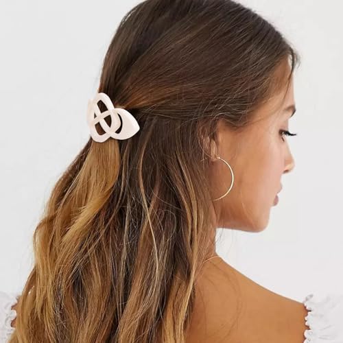 Amariver brown clip adds warm contrast to hairstyles