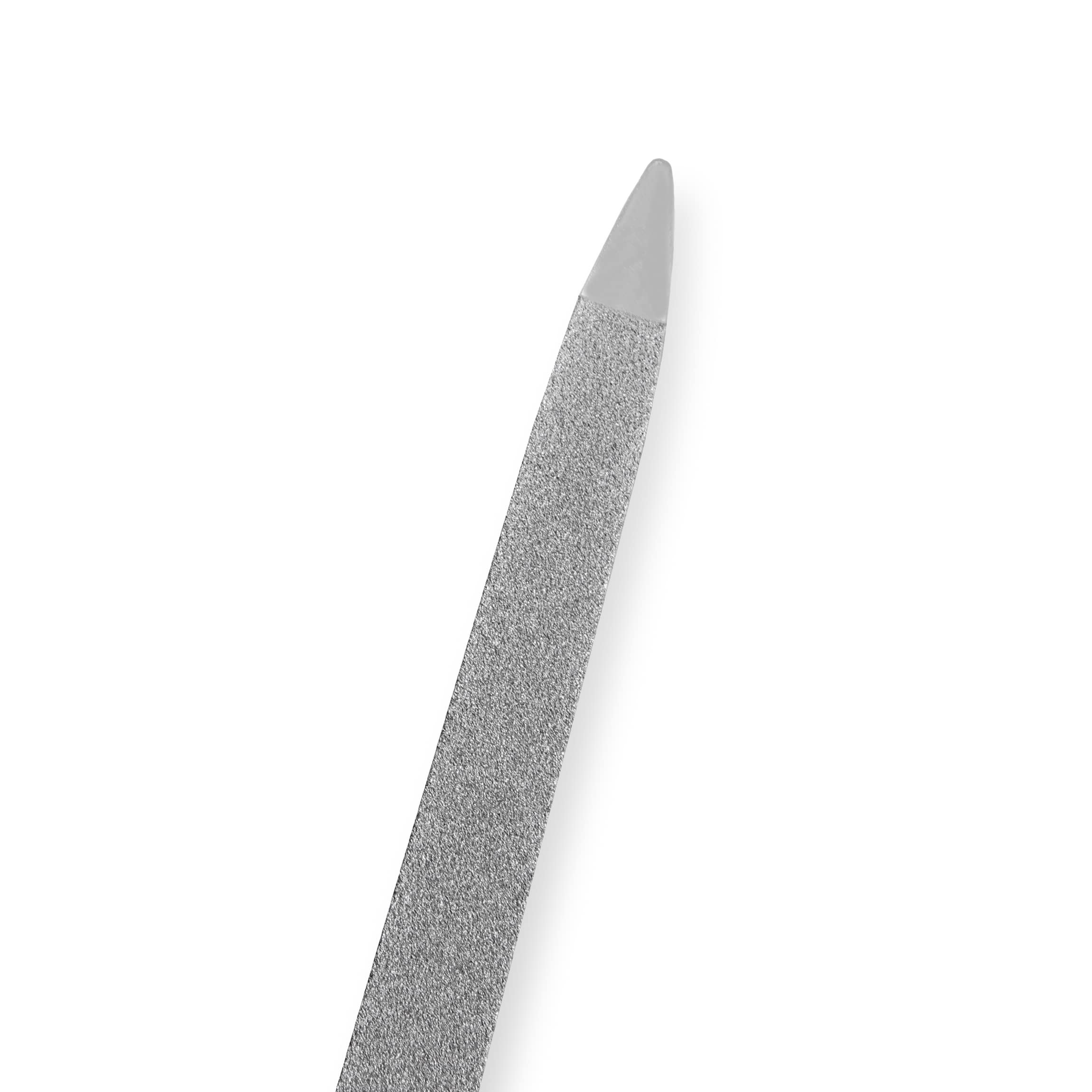 Amazon Basics cuticle pusher softens and pushes back cuticles for tidy nails