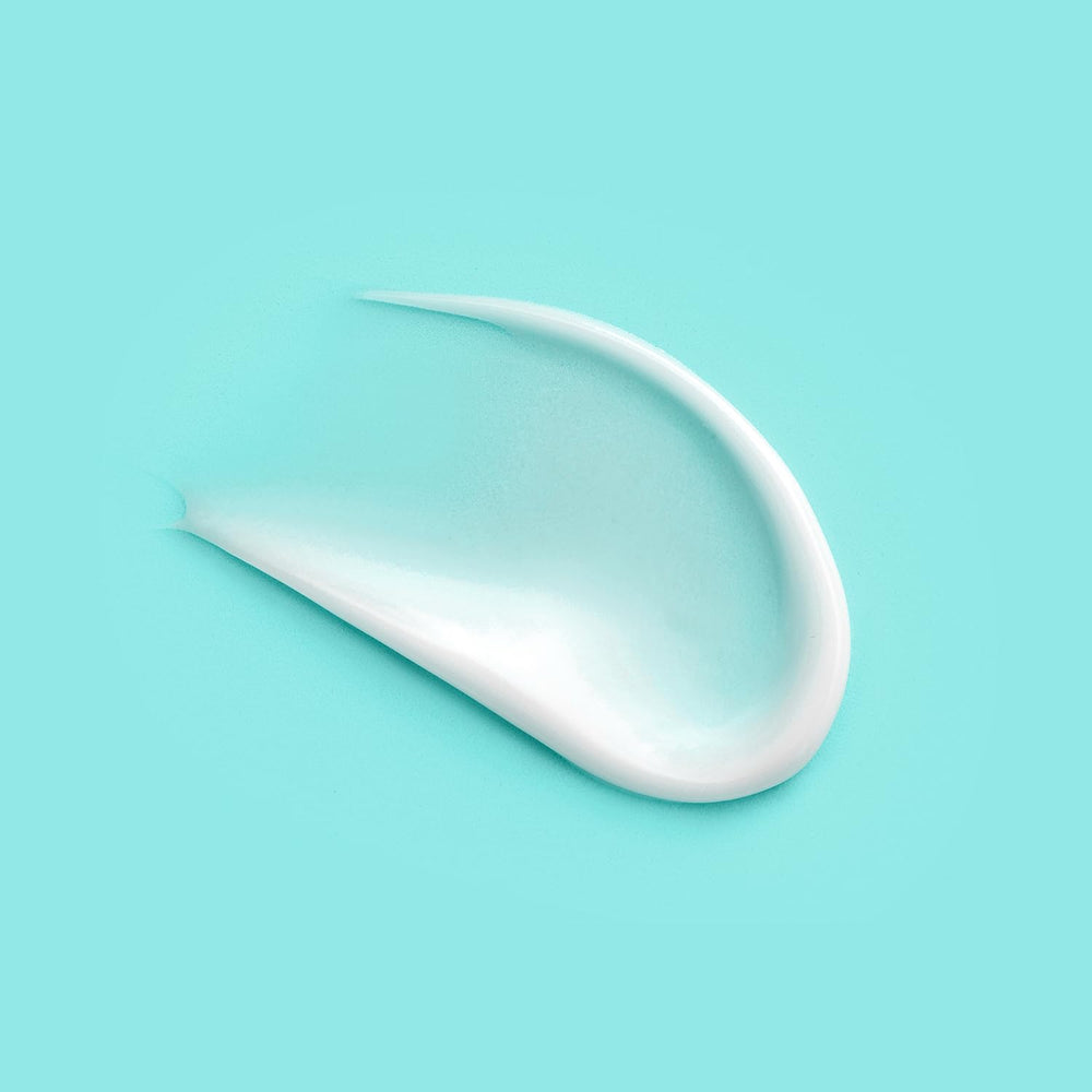 Minimización de poros con uso regular mediante Amazon Basics Retinol Serum