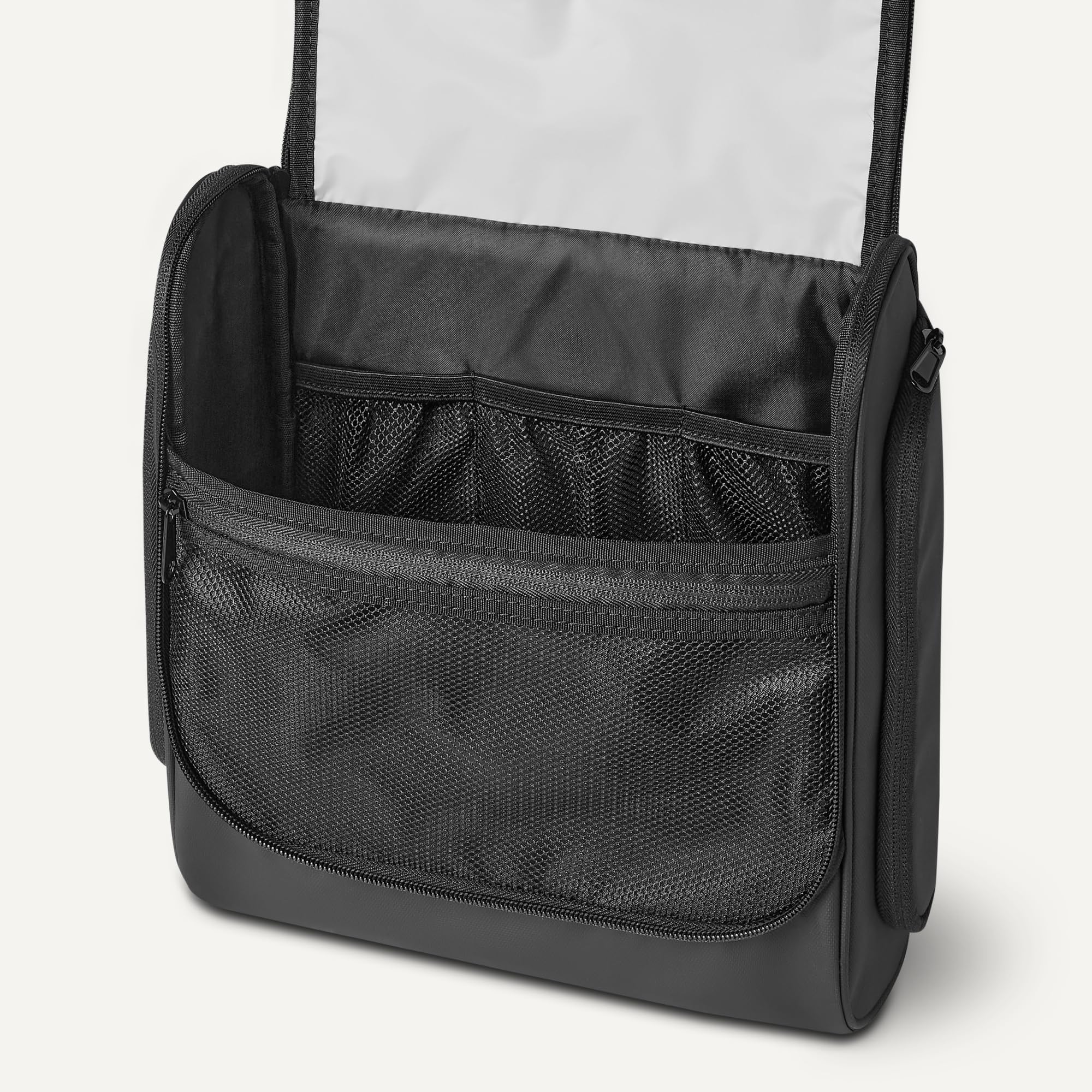 Amazon Essentials travel-accessible bag fits carry-on sizes, ideal for air and road trips.