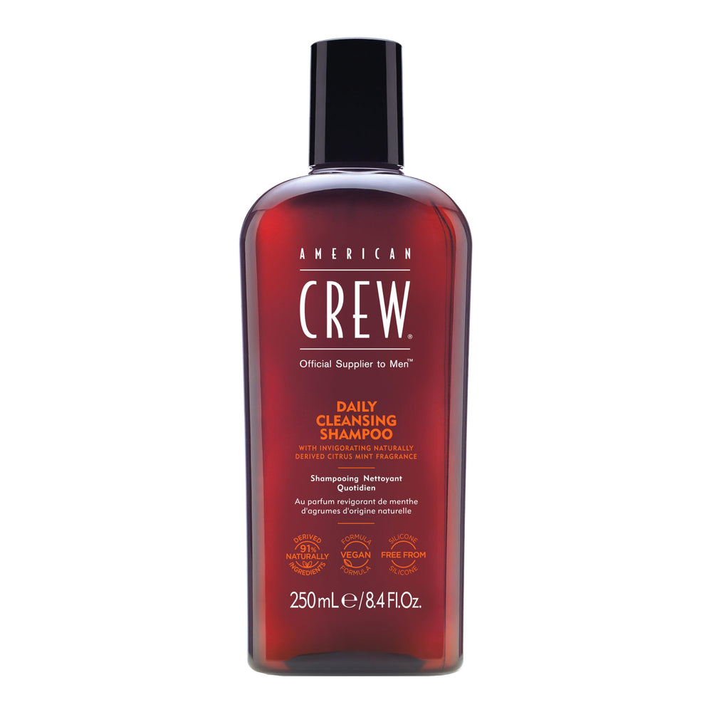 Champú American Crew: limpieza diaria en botella para cabello normal a graso.