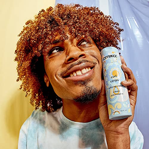 Packaging shot highlights clean, color-safe formula suitable for treated hair.