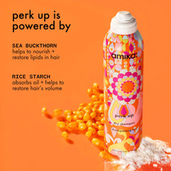 Amika Perk Up champú seco sin talco, reduce el olor y deja sensación fresca.