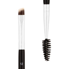 Angled head of Duo Brush #12 for defined brows