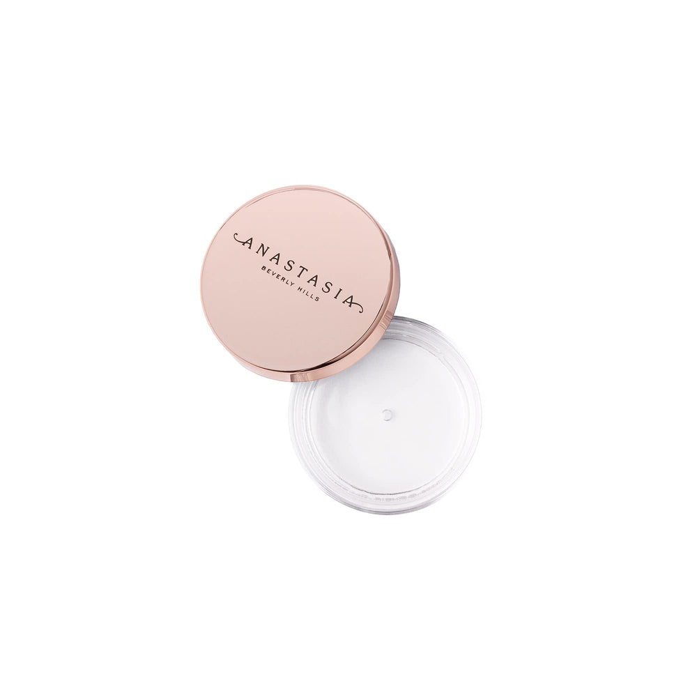 Cejas definidas al instante con Anastasia Brow Freeze.