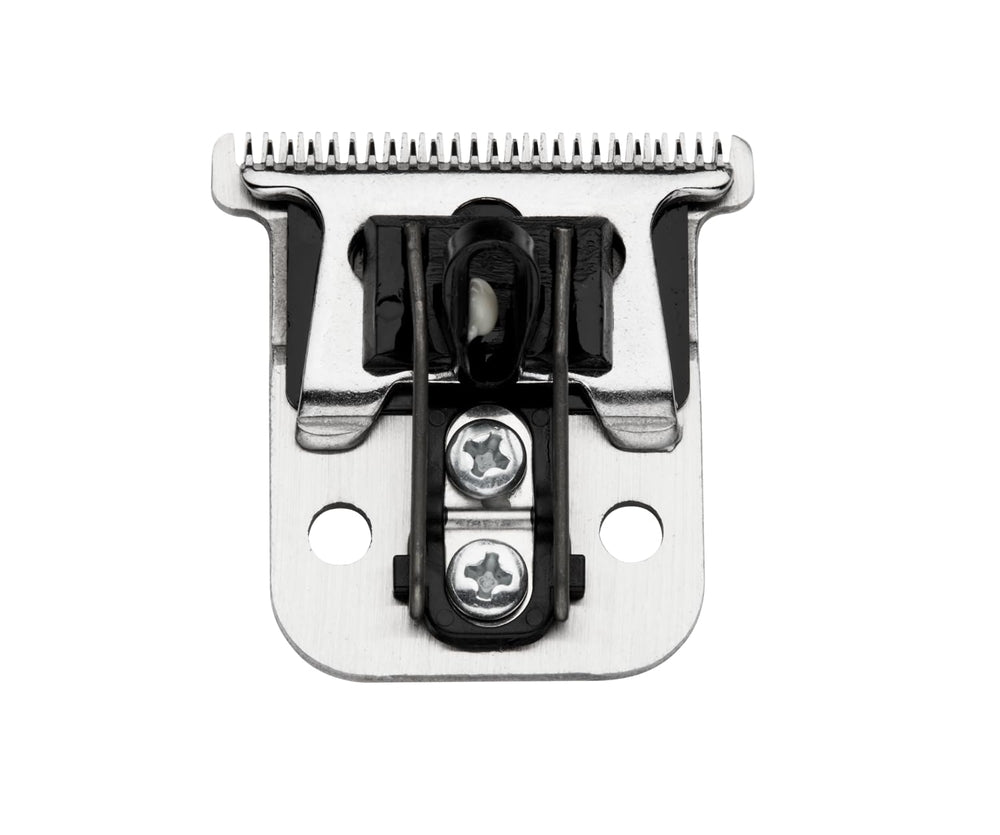 Andis D-8 deep tooth blade enabling faster hair feed for clean fades