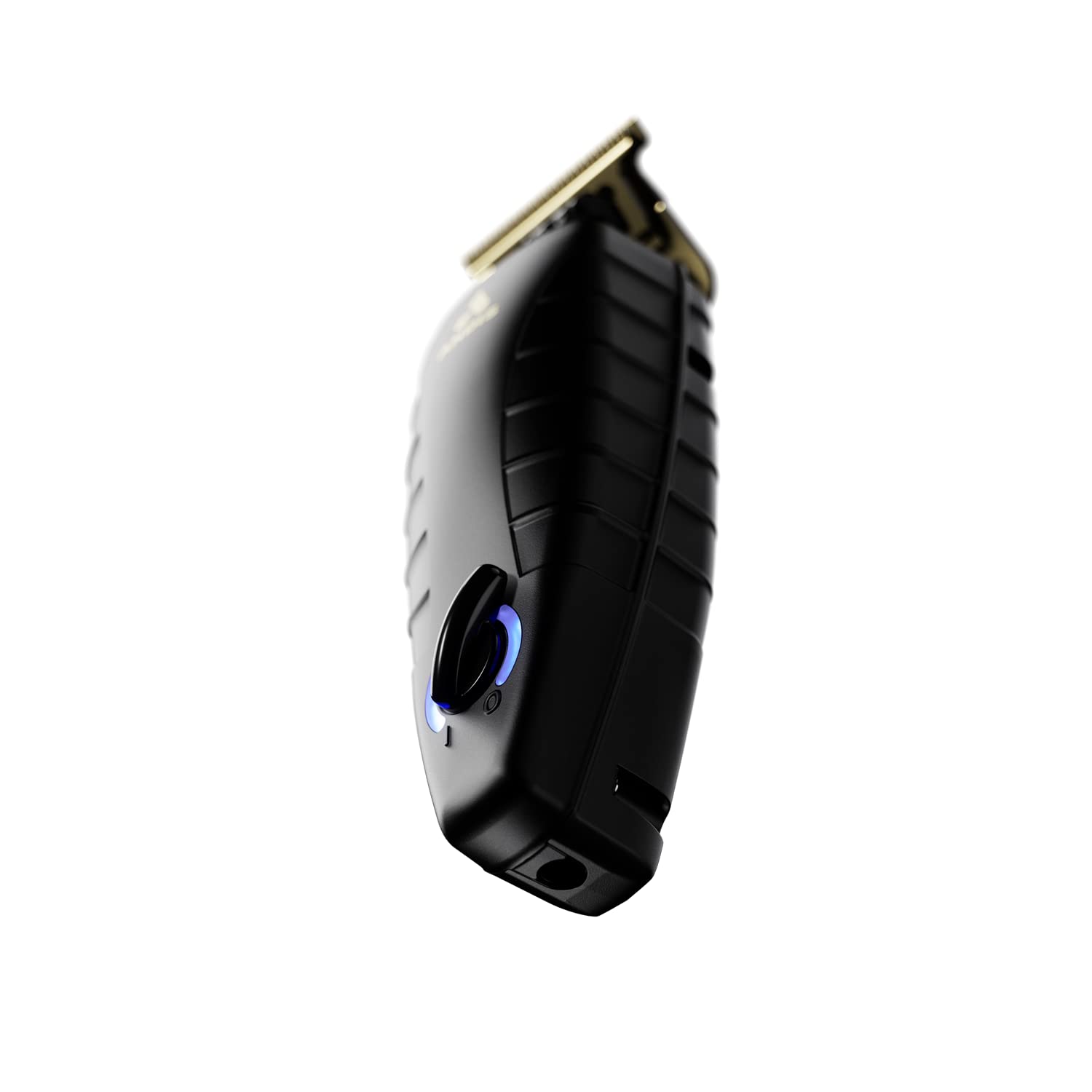 Andis GTX-EXO beard detailing for sharp, clean edges.