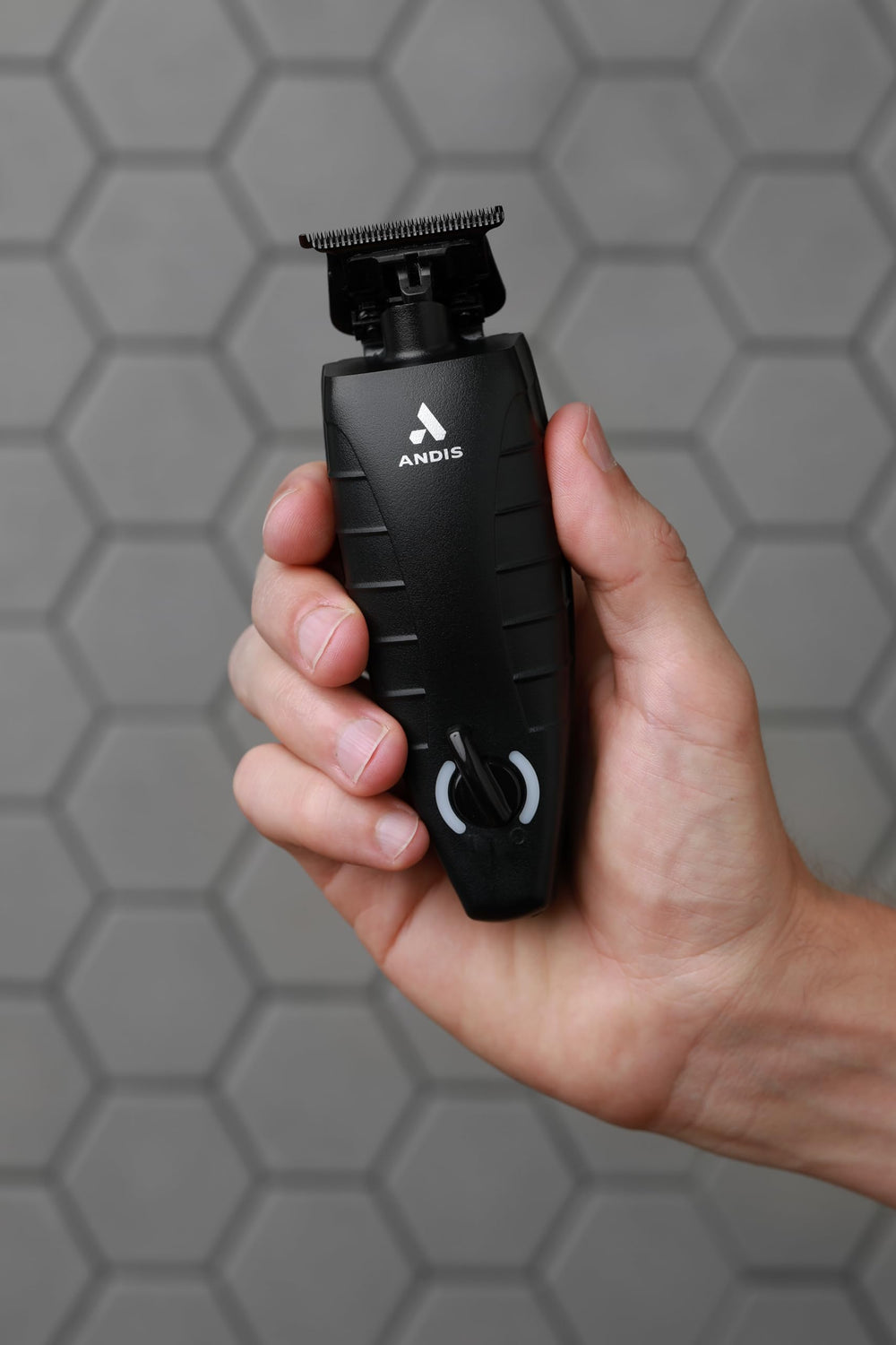 Andis GTX-EXO cordless use in action for flexible styling