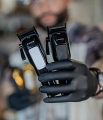Andis Phenom gold-black housings with interchangeable grips for a personalized look