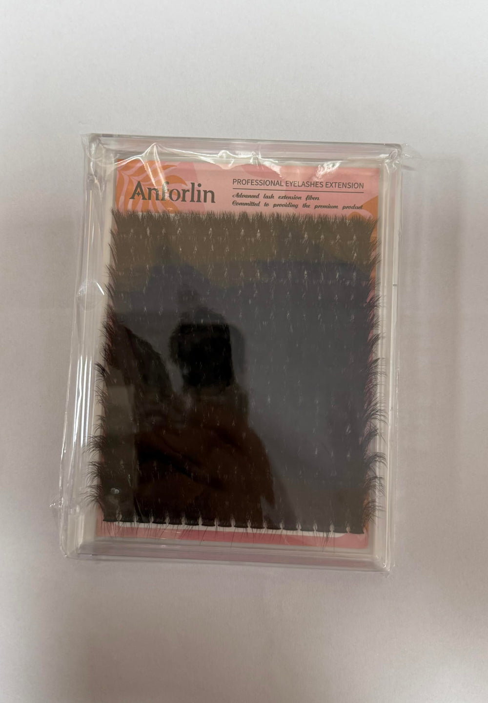 Anforlin easy DIY application supports quick lash upgrades at home.