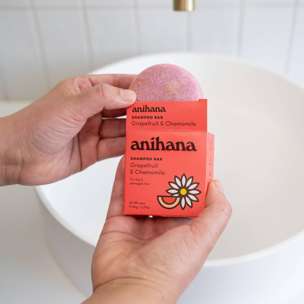 ANIHANA barra champú sin SLS/SLES y parabenos para cabello sensible.