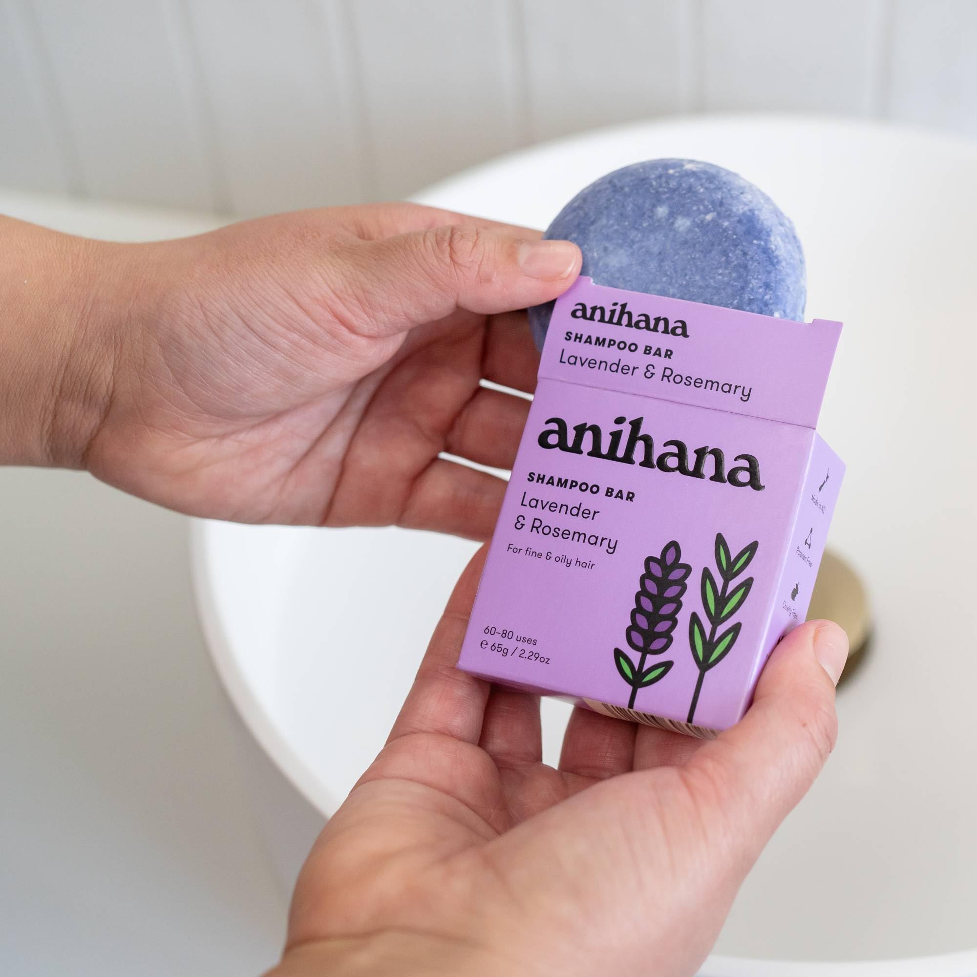 ANIHANA Shampoo Bar Romero: fragancia fresca para cabello graso.