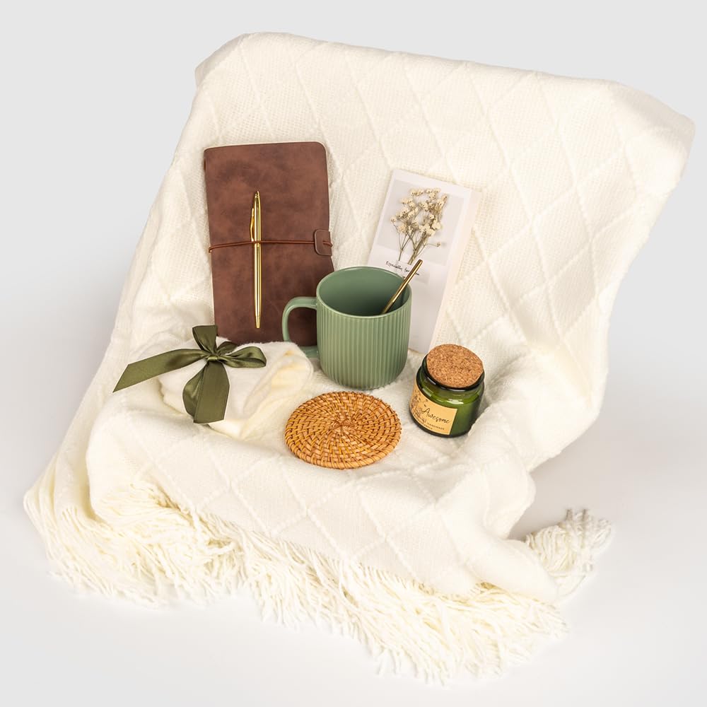 Anforsun lavender scented candle creates a calming spa-like ambiance.