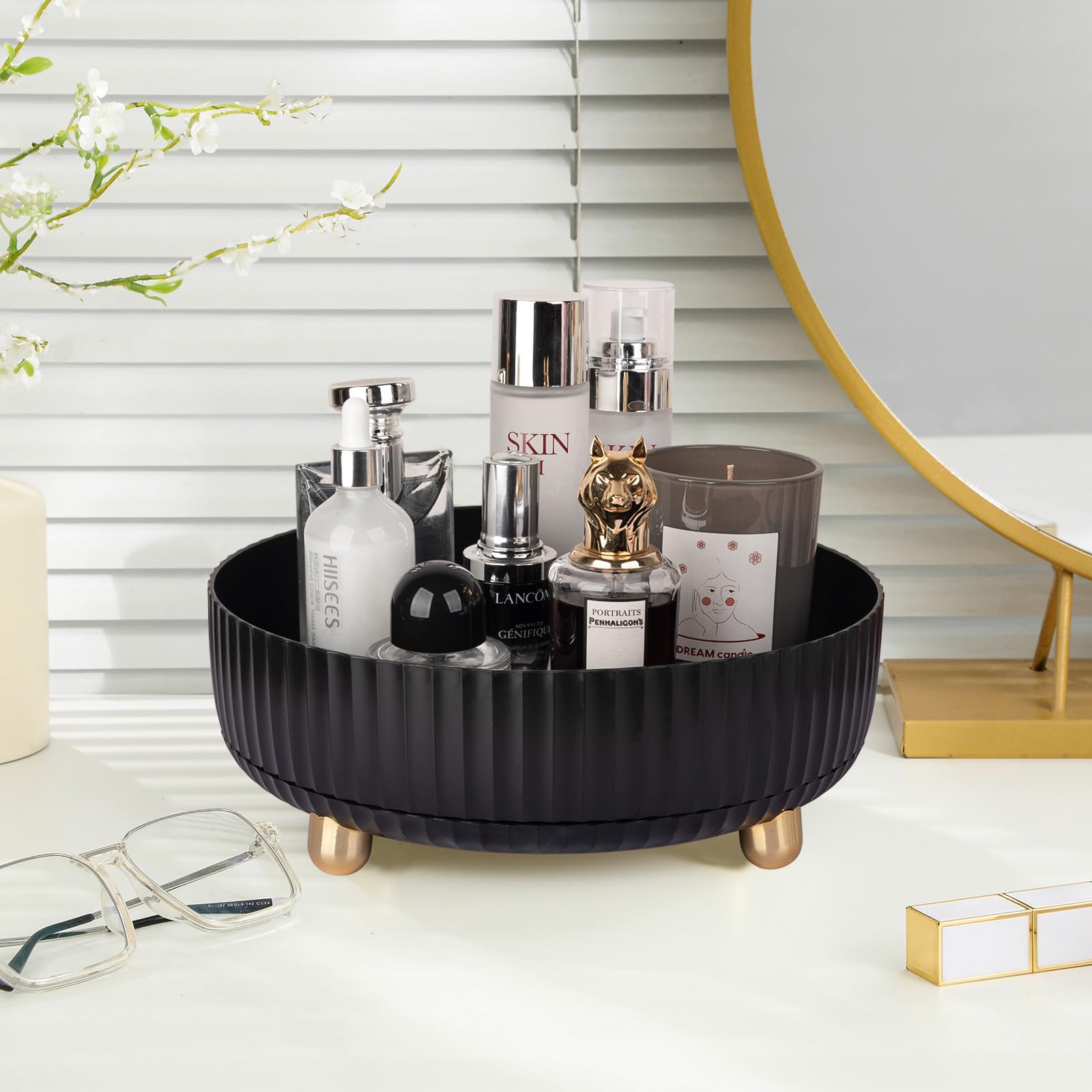 Anyoifax lazy Susan cosmetics storage rotates smoothly for quick product spotting.