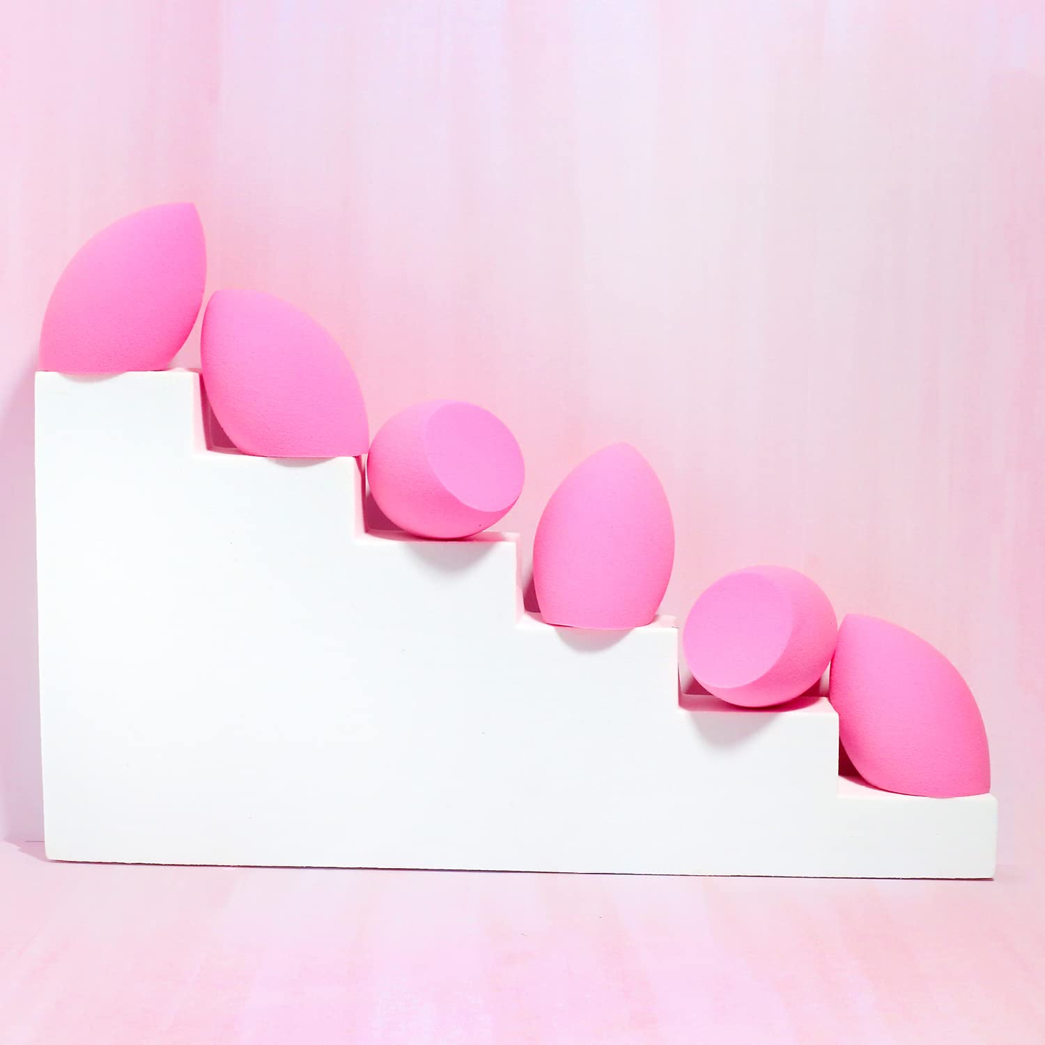 AOA Studio makeup sponge set pink precision tip for hard-to-reach areas.