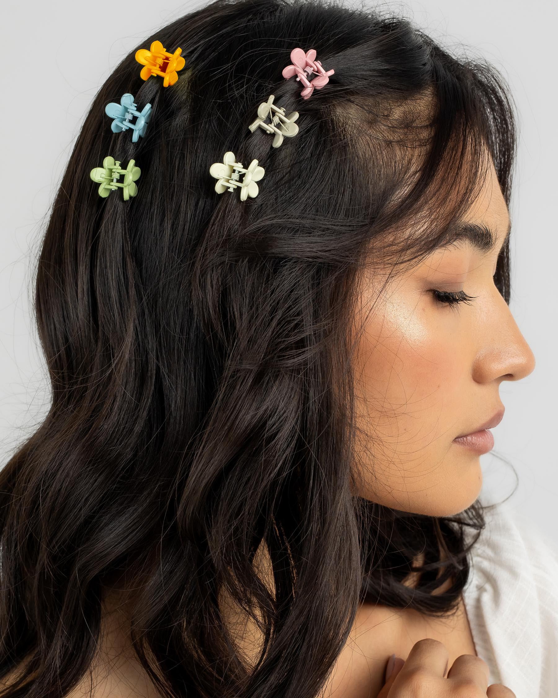 AOENJIE portable clips are easy to carry for on-the-go styling.