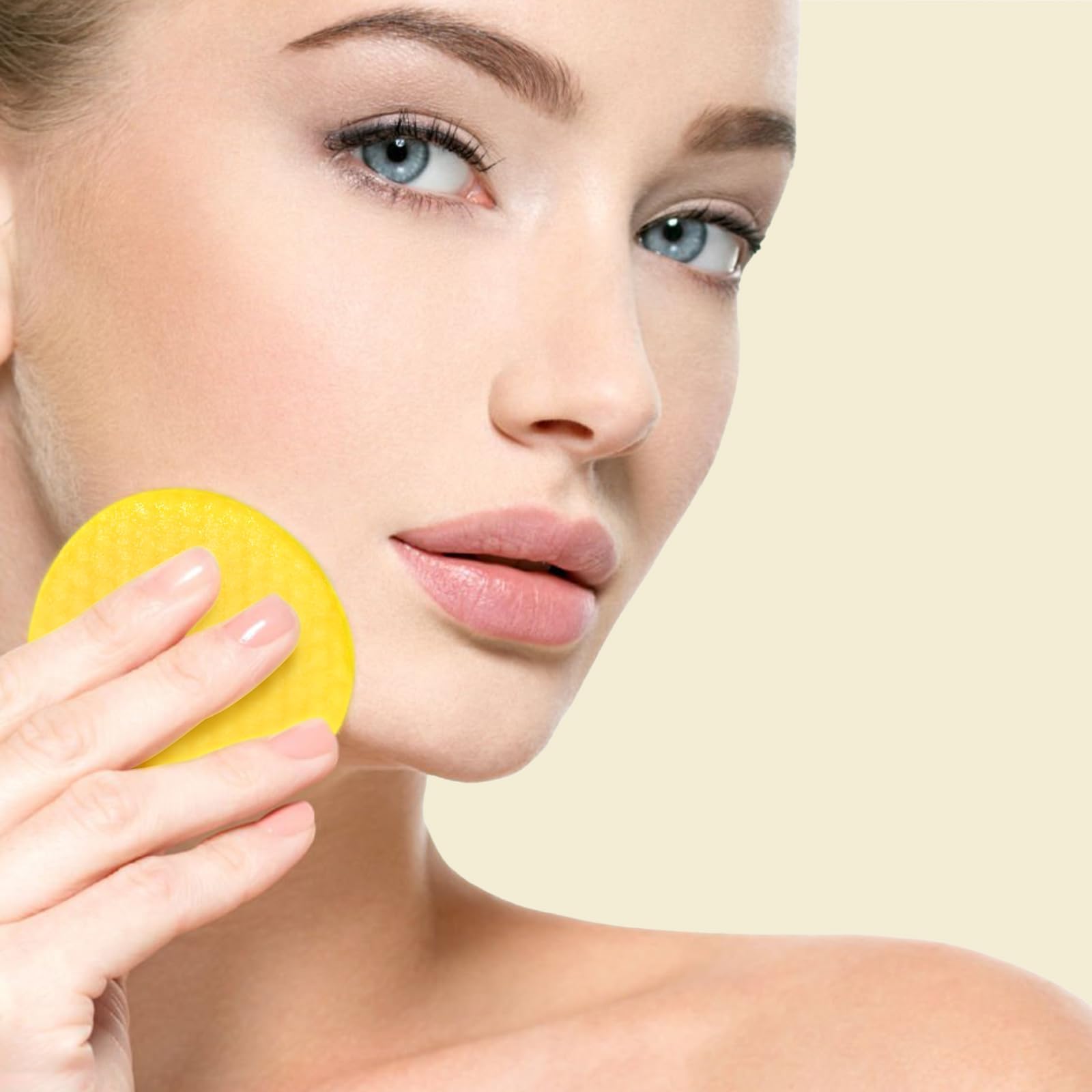 AOPO Kojic Acid and Turmeric Cleansing Pads travel pouch, ideal for on-the-go refresh.