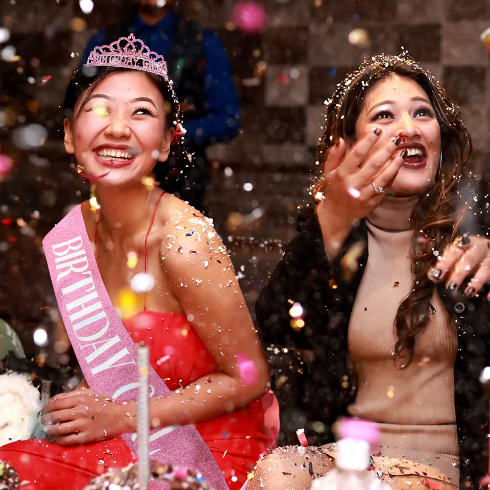 Accesorios AOPRIE en rosa para completar la sesión de fiesta.