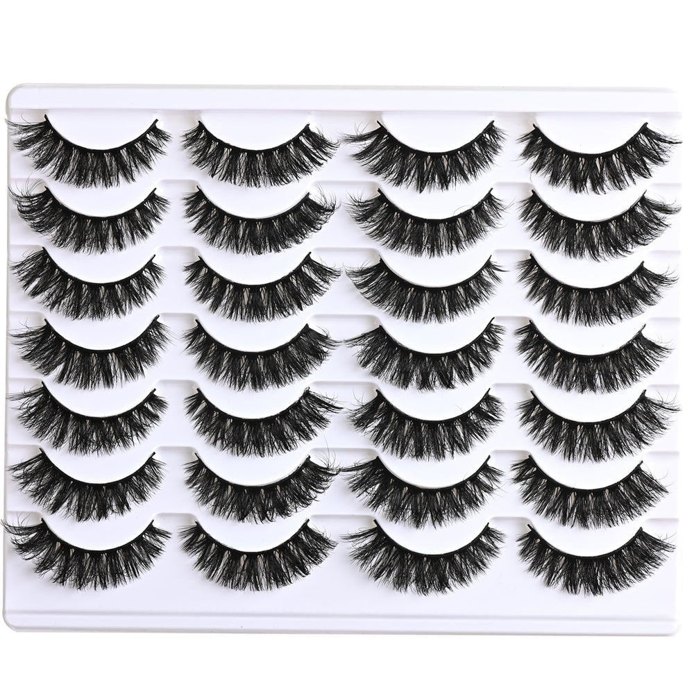APCYUST Lashes Versatile Day Night ideal for easy layering and versatile looks.