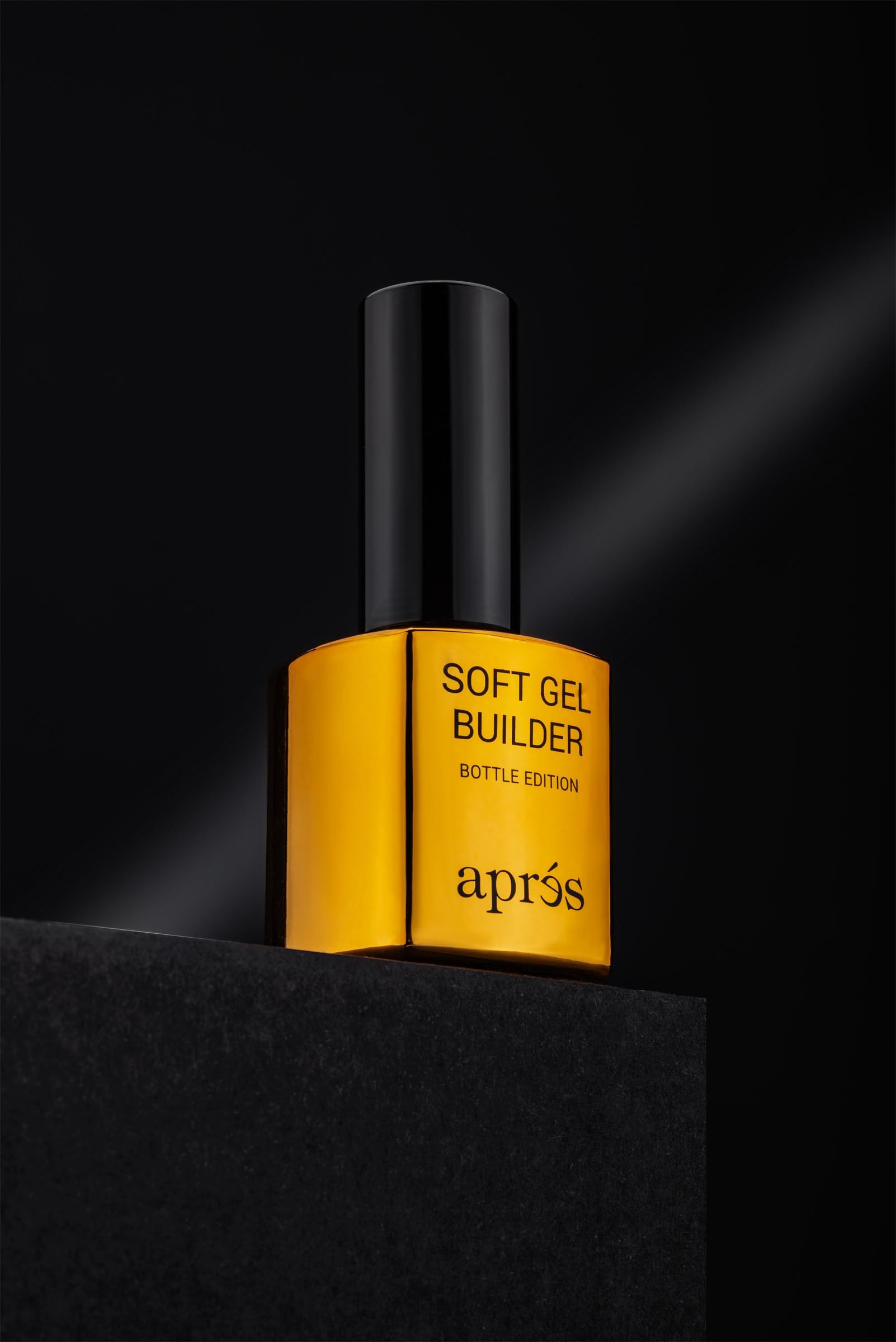 APRÉS Soft Gel Builder acetone removal shows easy soak-off