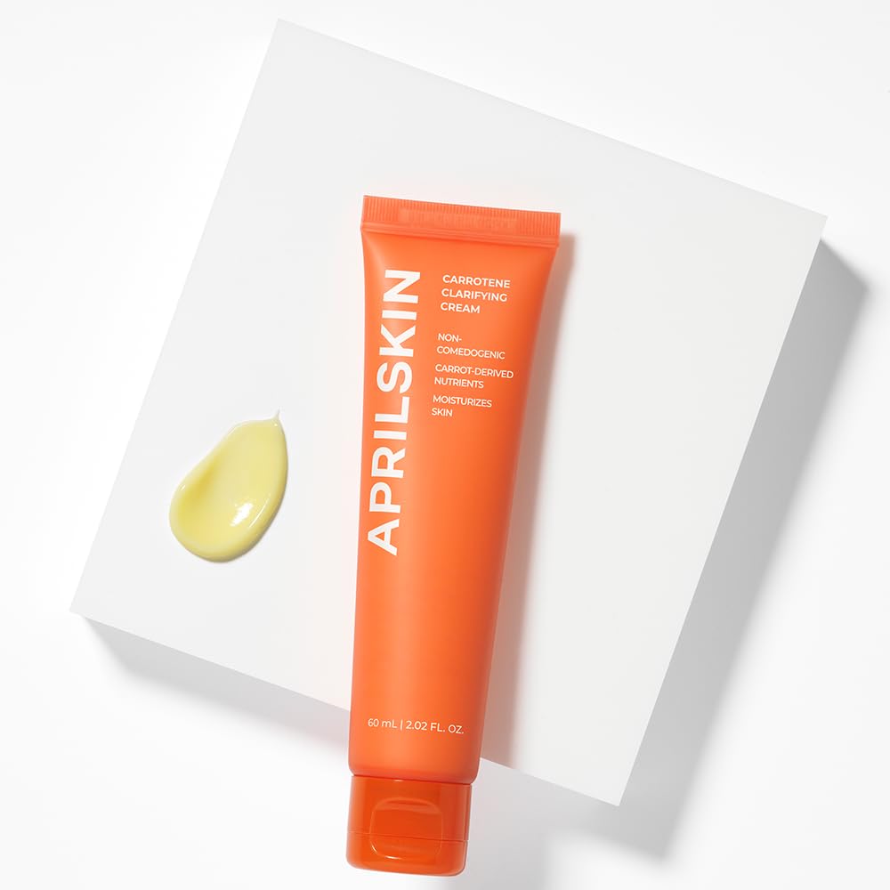 Aplicación suave de APRILSKIN Carrotene en rostro
