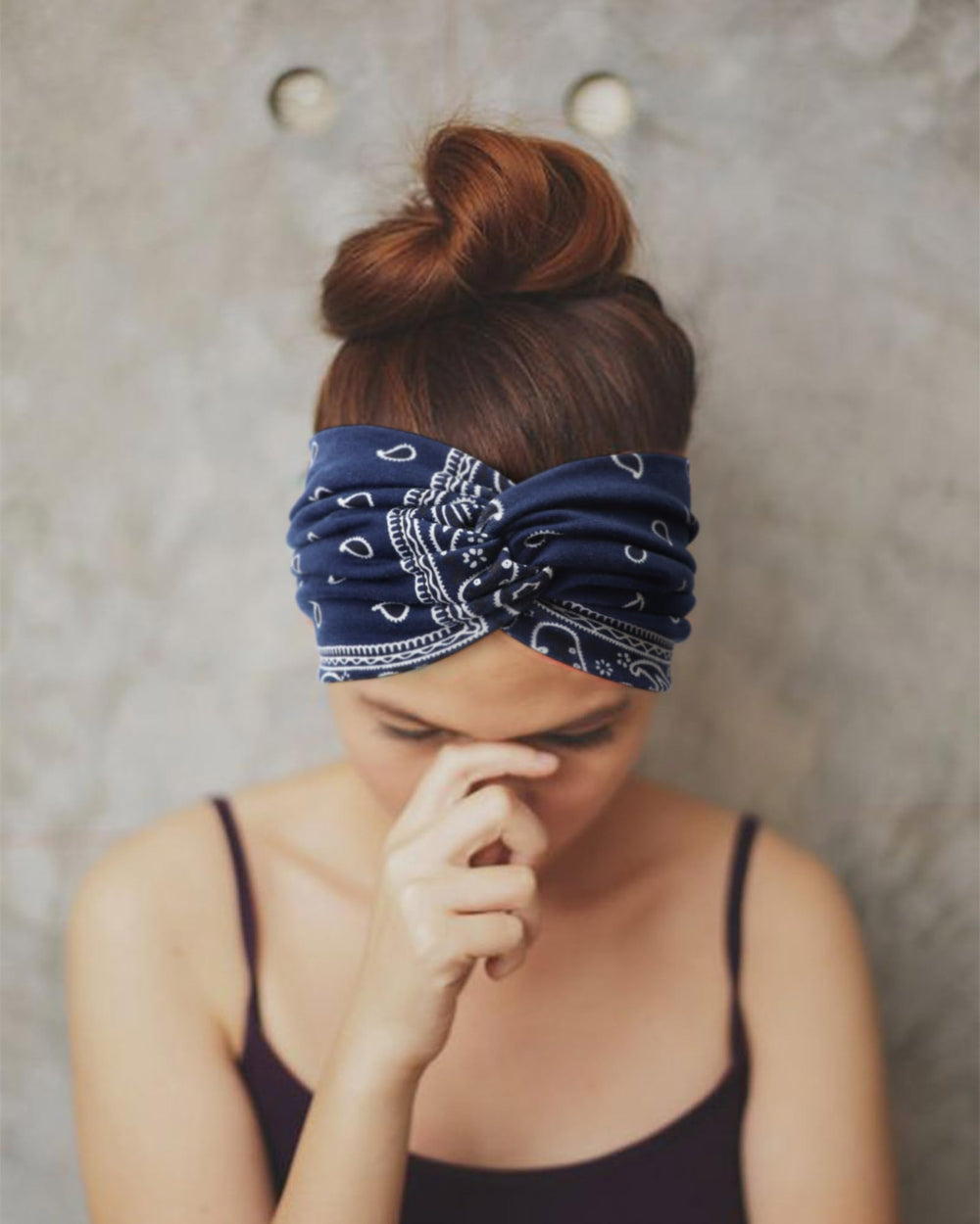 AQOKKA paquete de 8 diademas, regalo práctico para amigas.