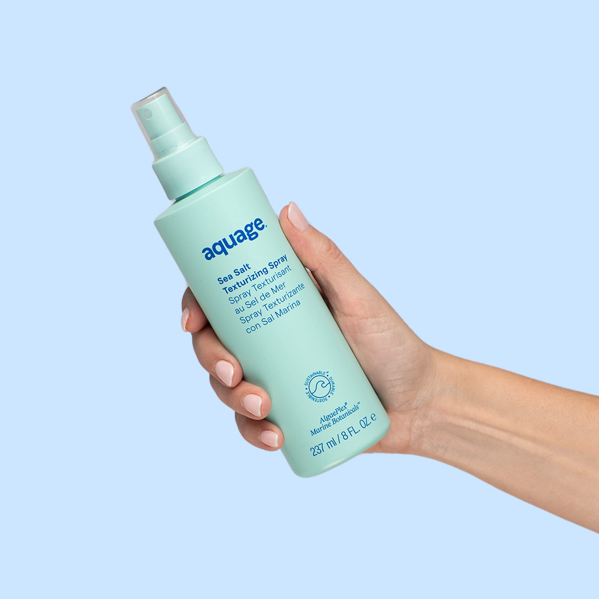 Aquage spray sal marina en mano para modelar.