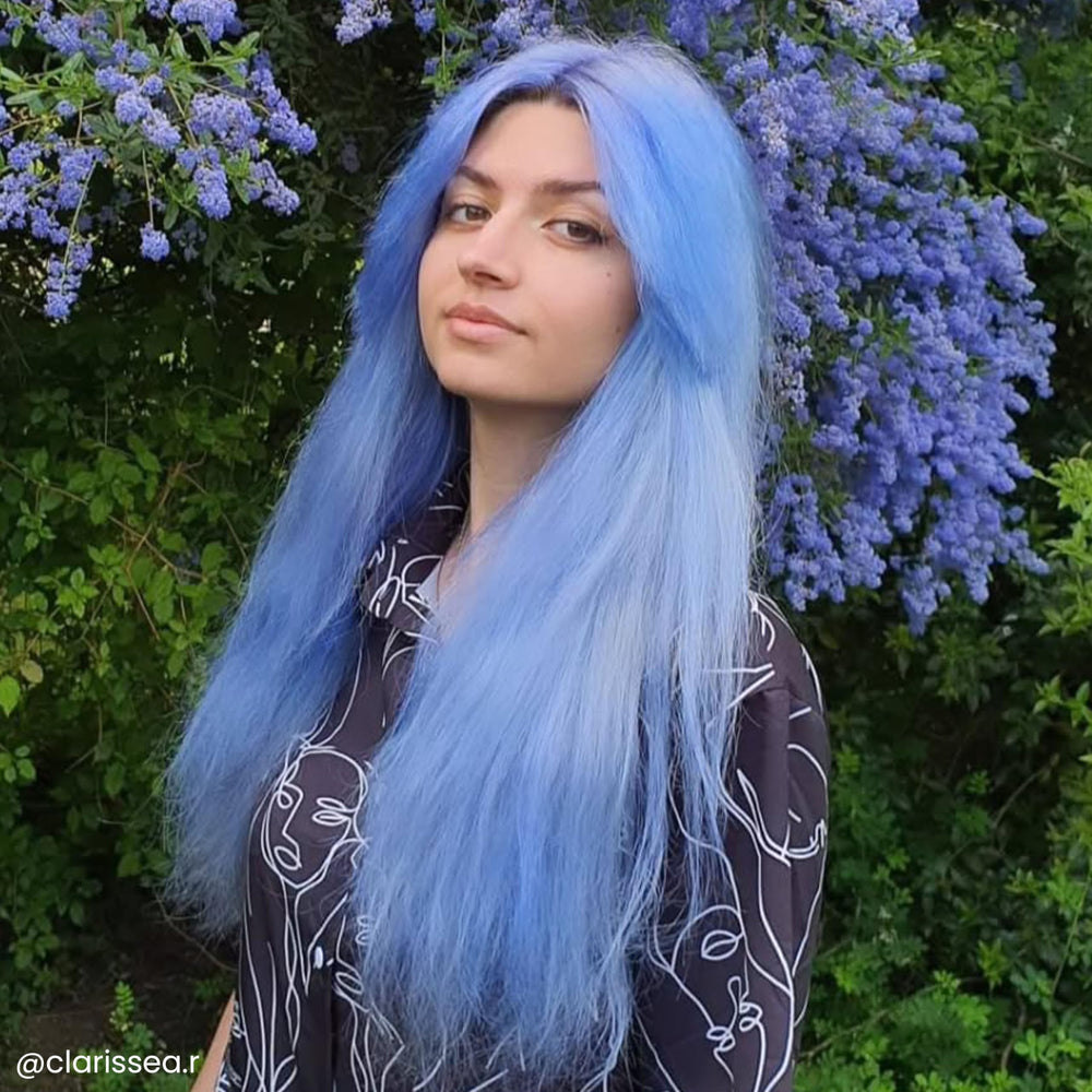 ARCTIC FOX Periwinkle hair application demonstrates even coverage