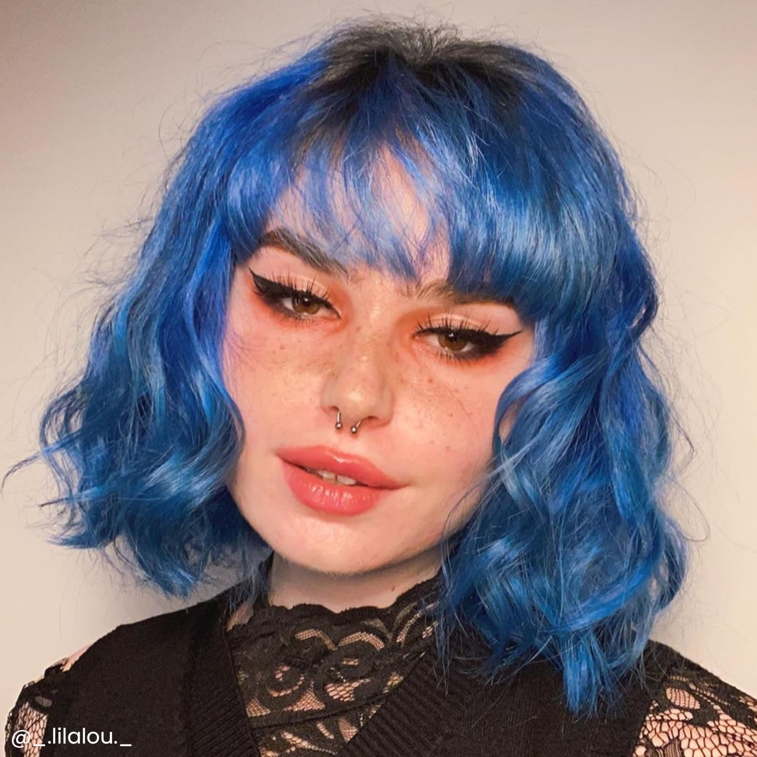 ARCTIC FOX Poseidon on lightened hair for vivid blue shade.