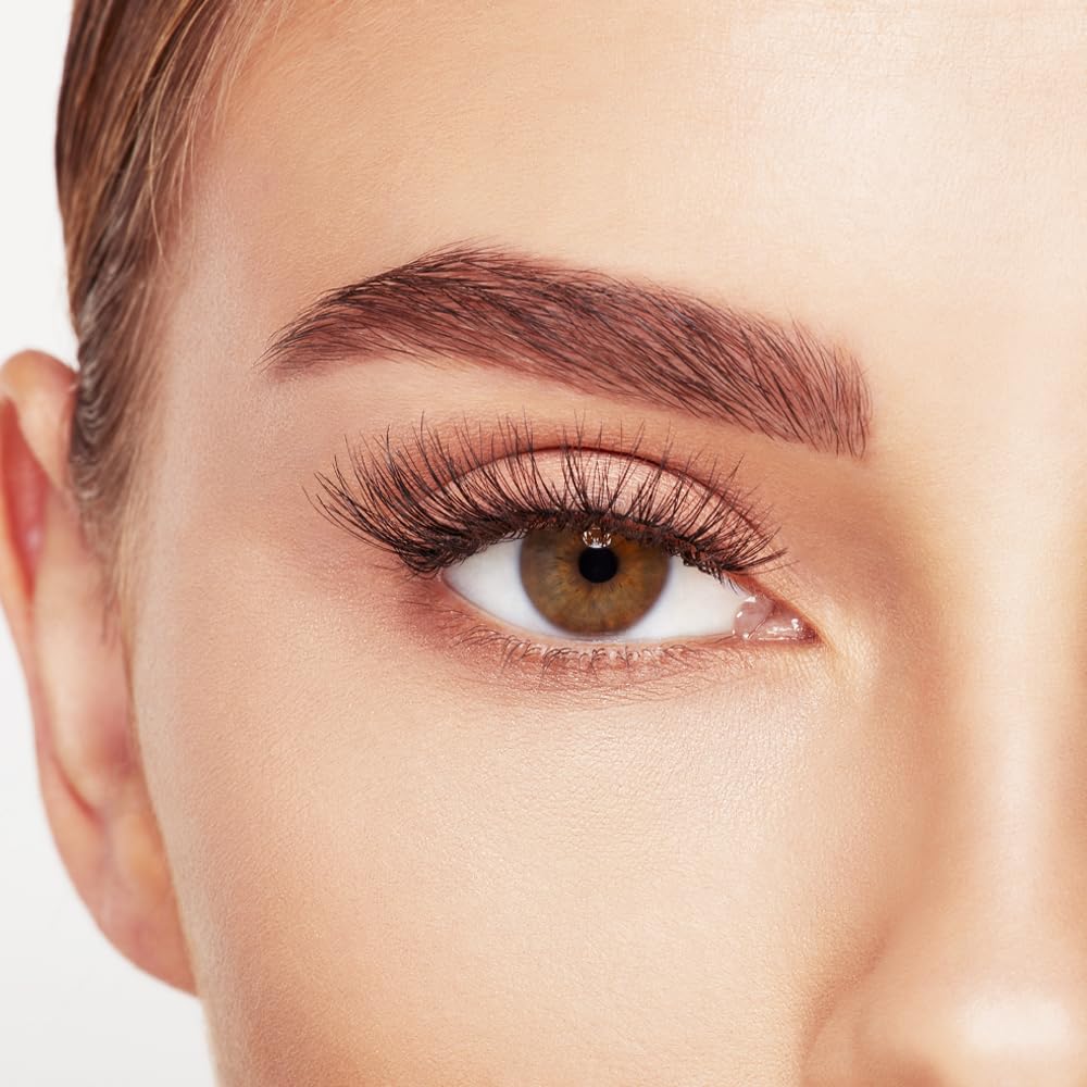Ardell Naked Lashes 422 application-ready lashes for quick wear