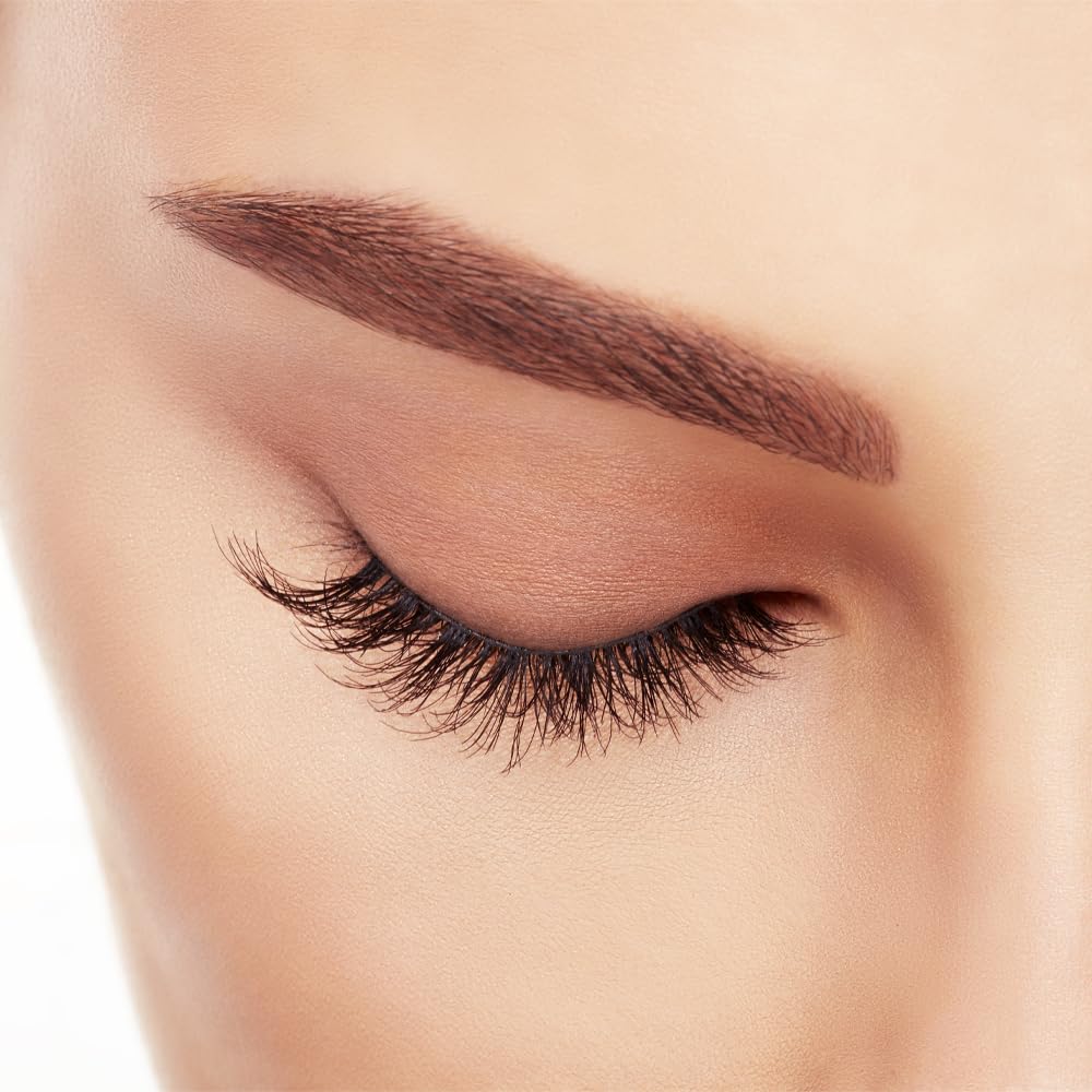 Ardell Naked Lashes 422 tray image illustrating featherweight band flex