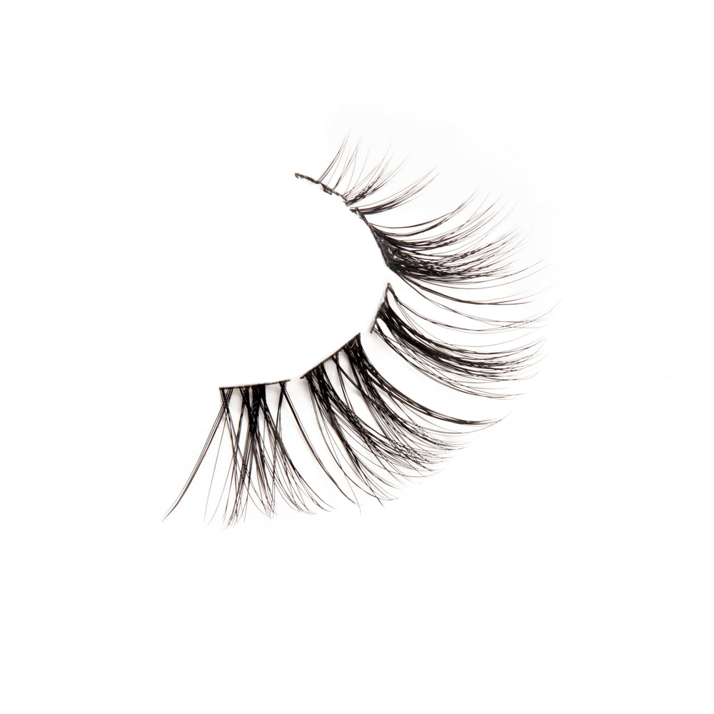 Ardell Wispies refill enables long wear up to 10 days with care