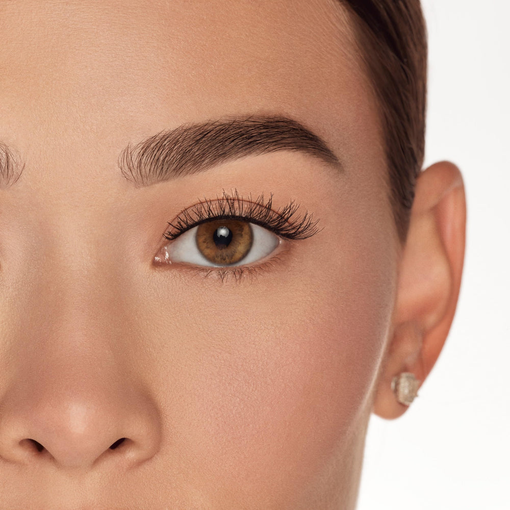 Ardell Wispies 113 natural look suits day-to-night routines.