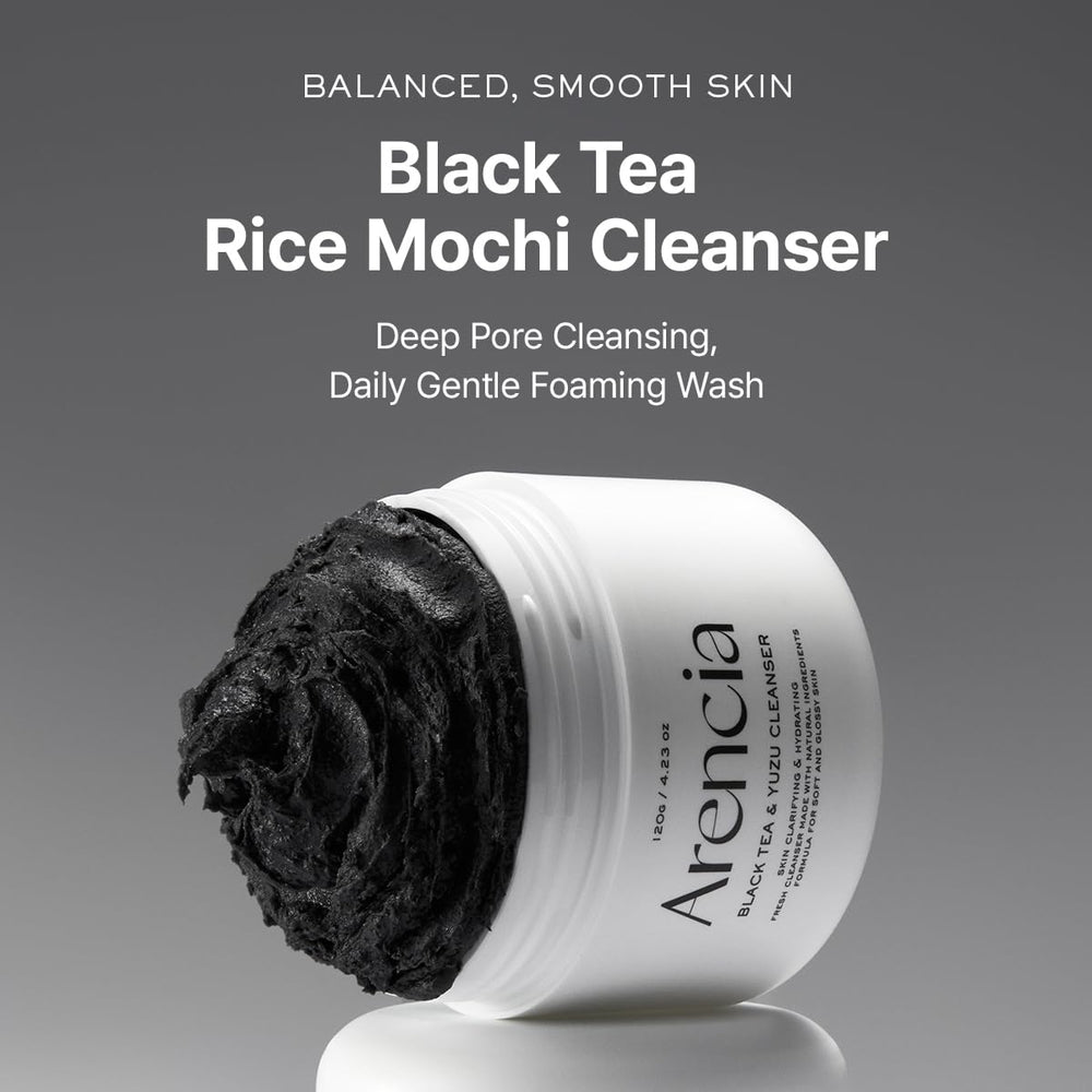 ARENCIA exfoliating texture close-up shows gentle cleanse and moisture-friendly feel.