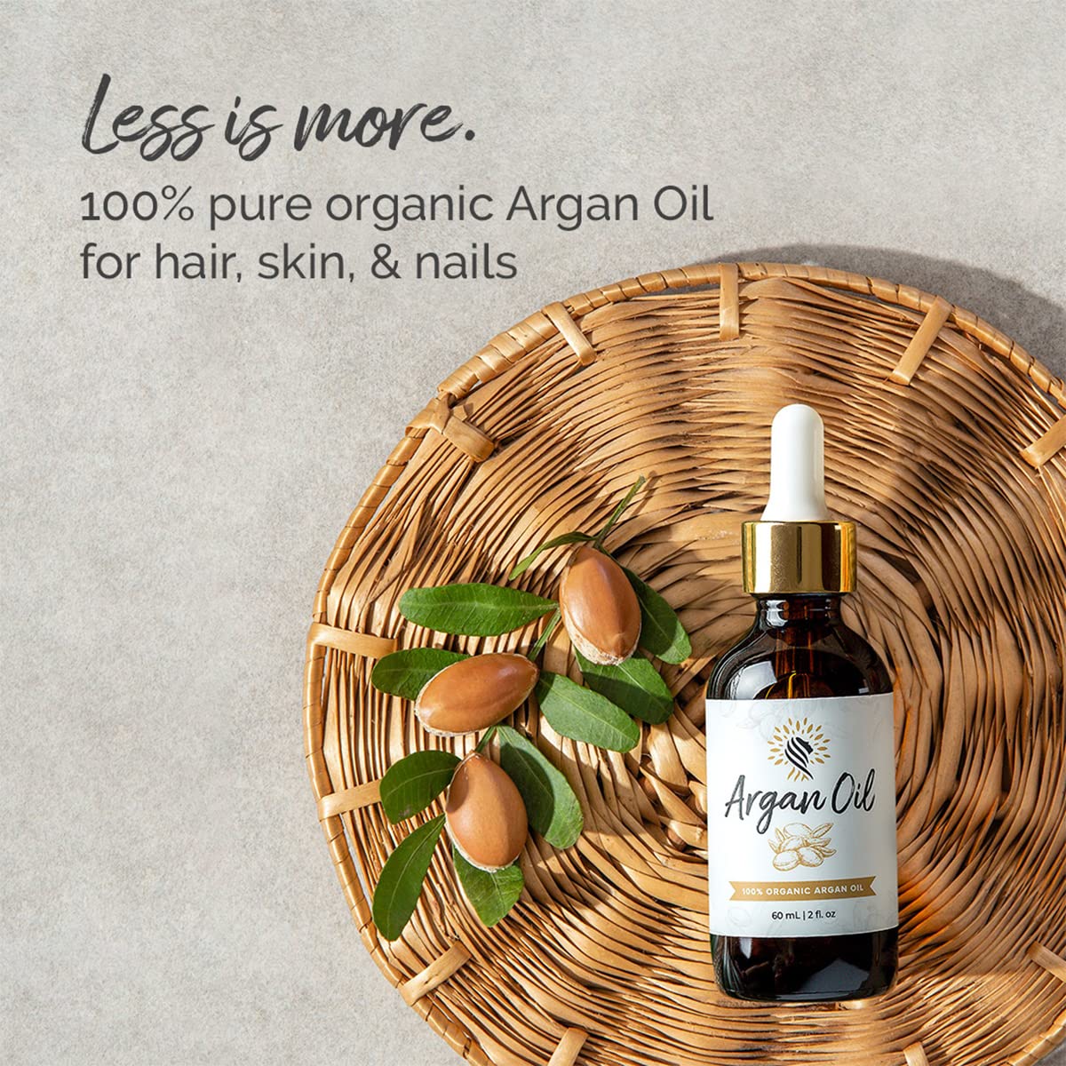 Argan Cosmetics aplicación suave en manos para suavizar piel seca.