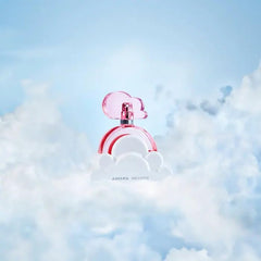 Ariana Grande Cloud Pink spray nozzle in action for easy application.