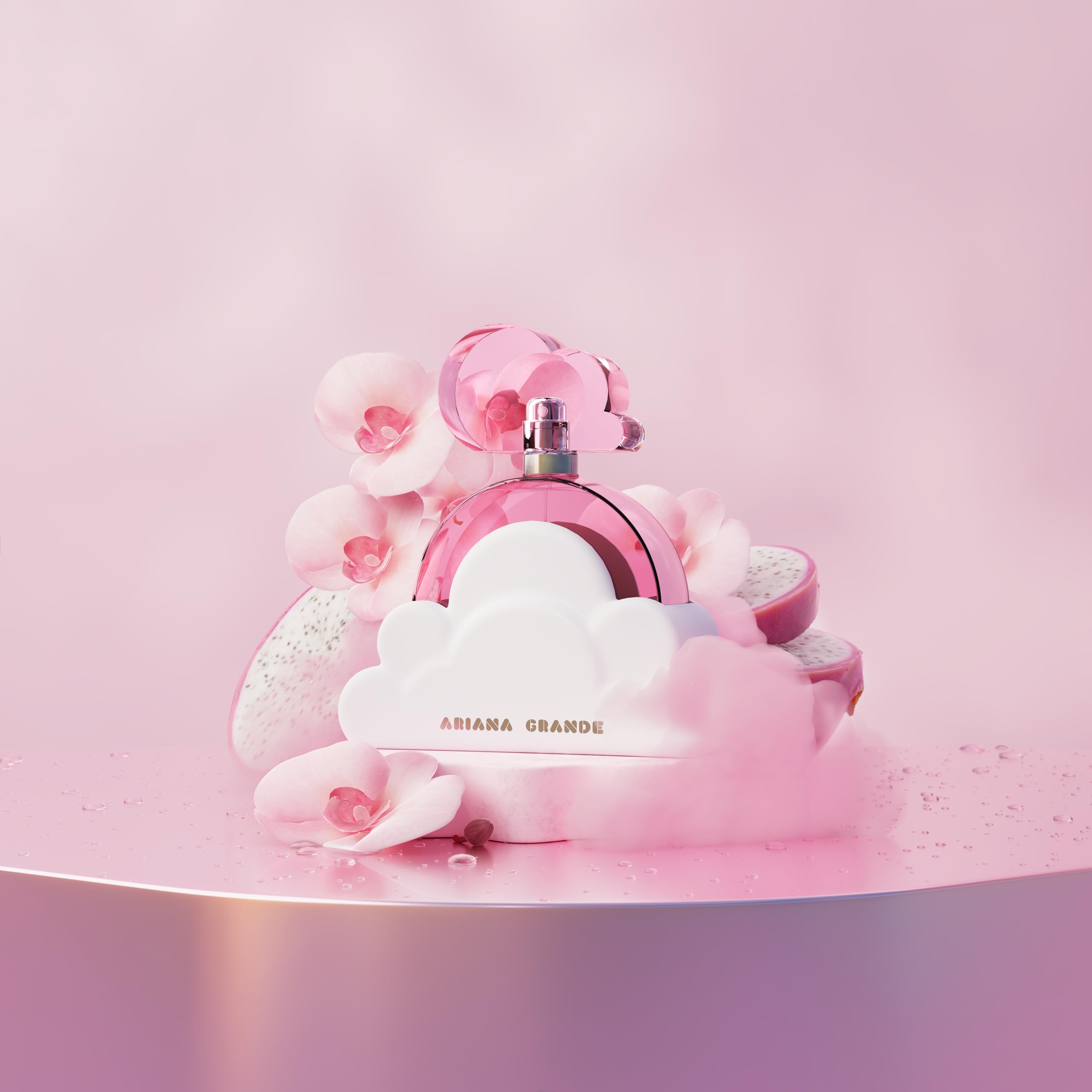 Ariana Grande Cloud Pink spray nozzle detail suggesting premium aroma and precise application