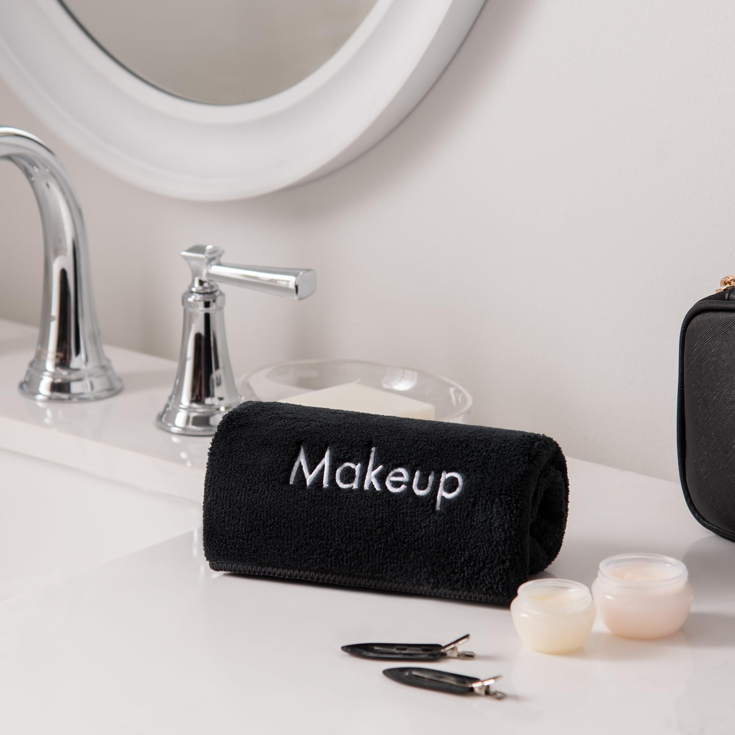 Arkwright makeup towels for facial makeup removal with soft fabric.