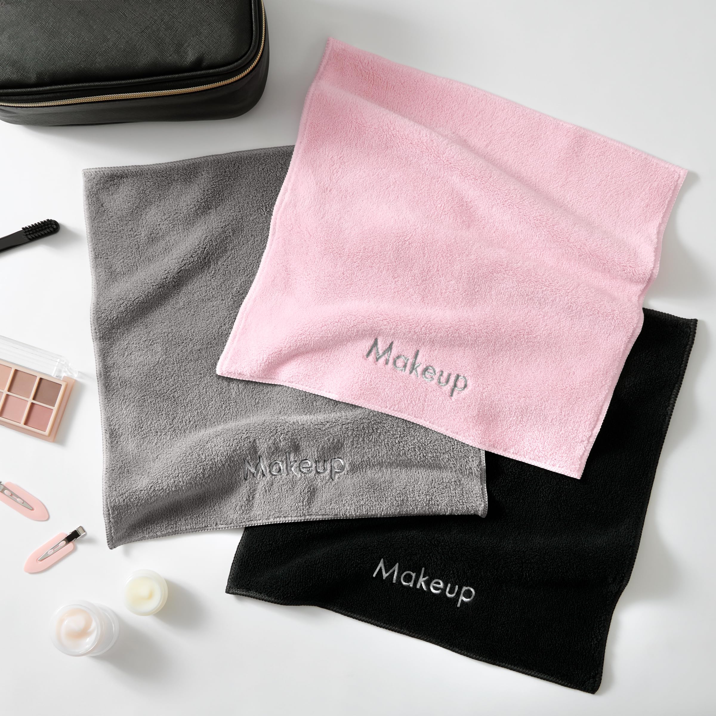 Arkwright makeup towels packaged as a gift-ready hostess set.